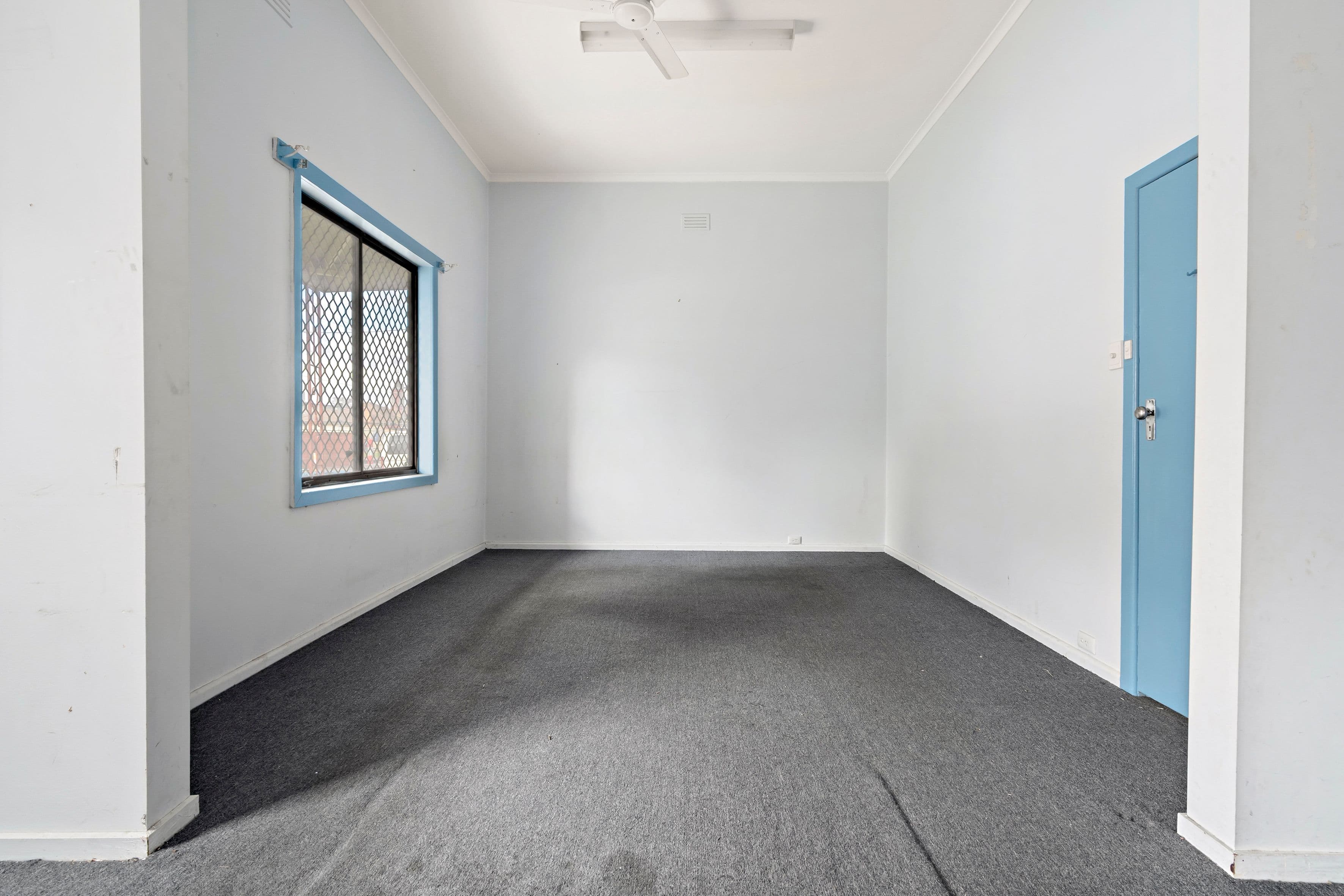 43 Ross Street, Coburg - Thumbnail 3