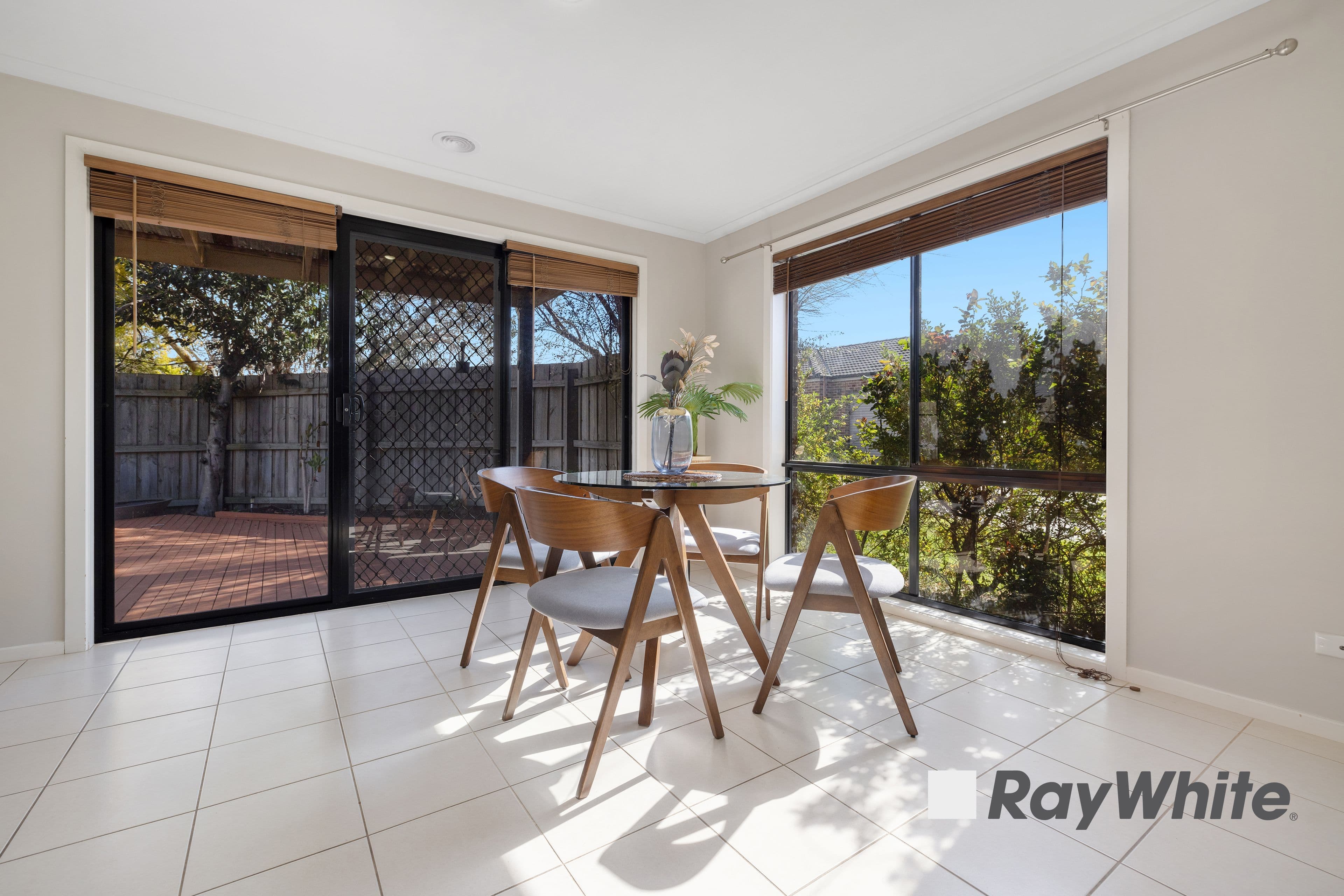 9 Carly Close, Narre Warren South - Thumbnail 7