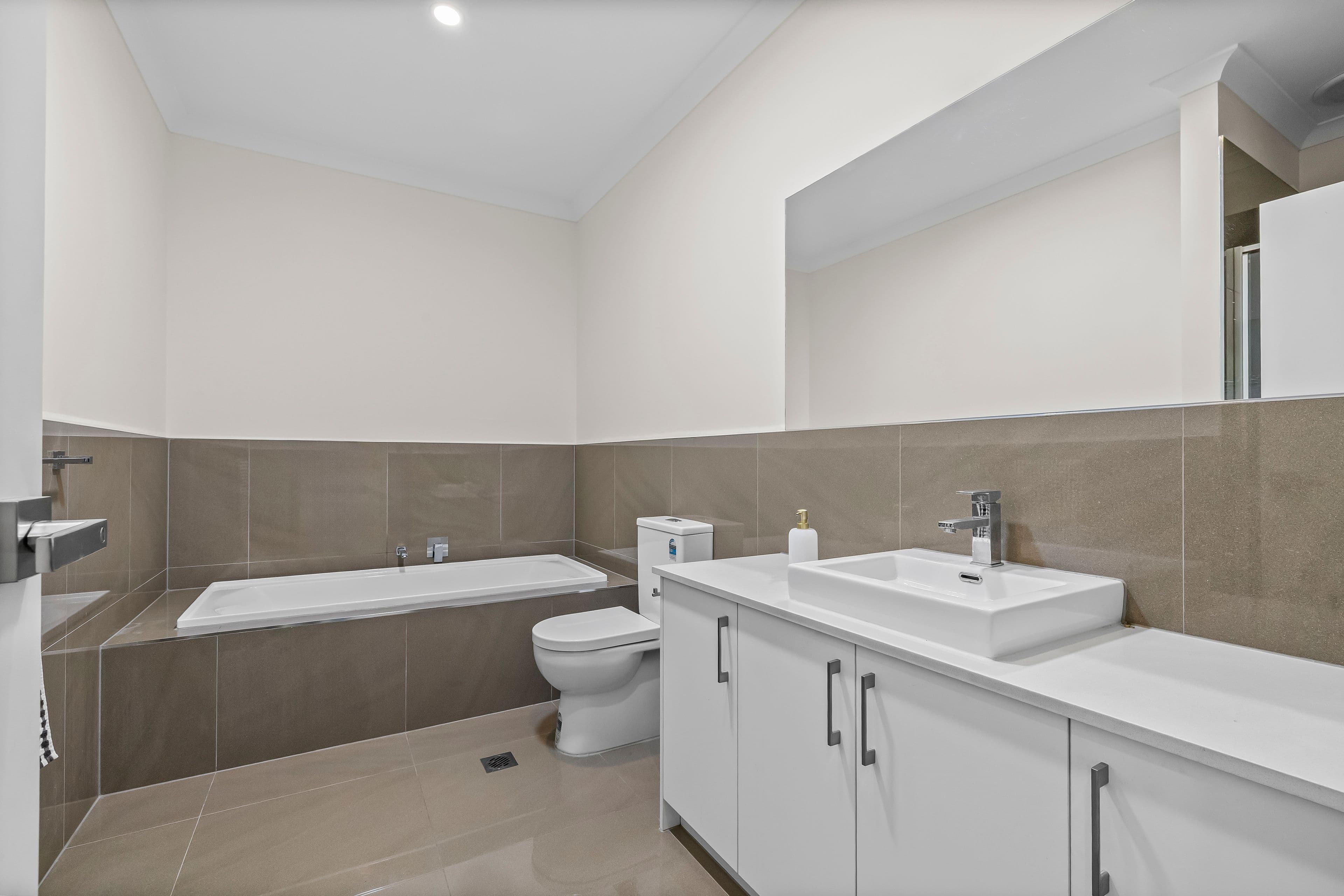 4 Bago Walk , Wollert VIC 3750, Wollert - Thumbnail 8