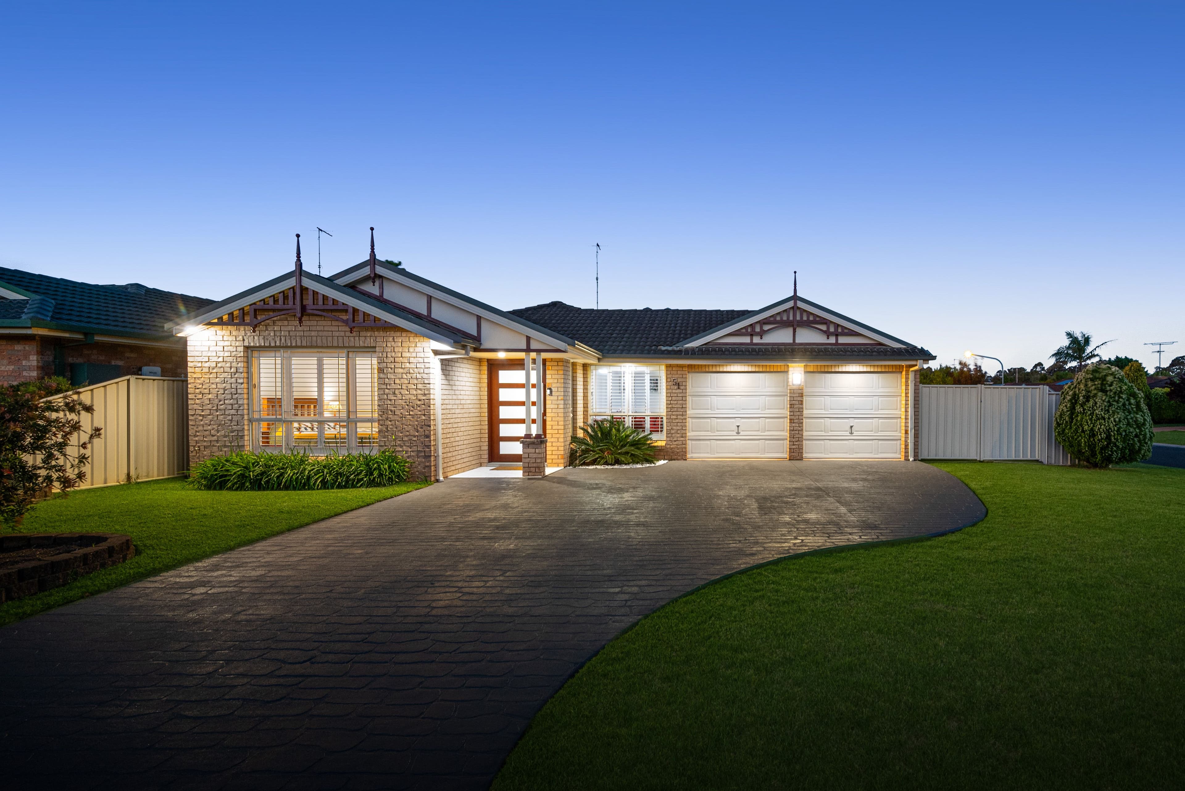 51 Bardolph Avenue , Rosemeadow NSW 2560, Rosemeadow - Image 1