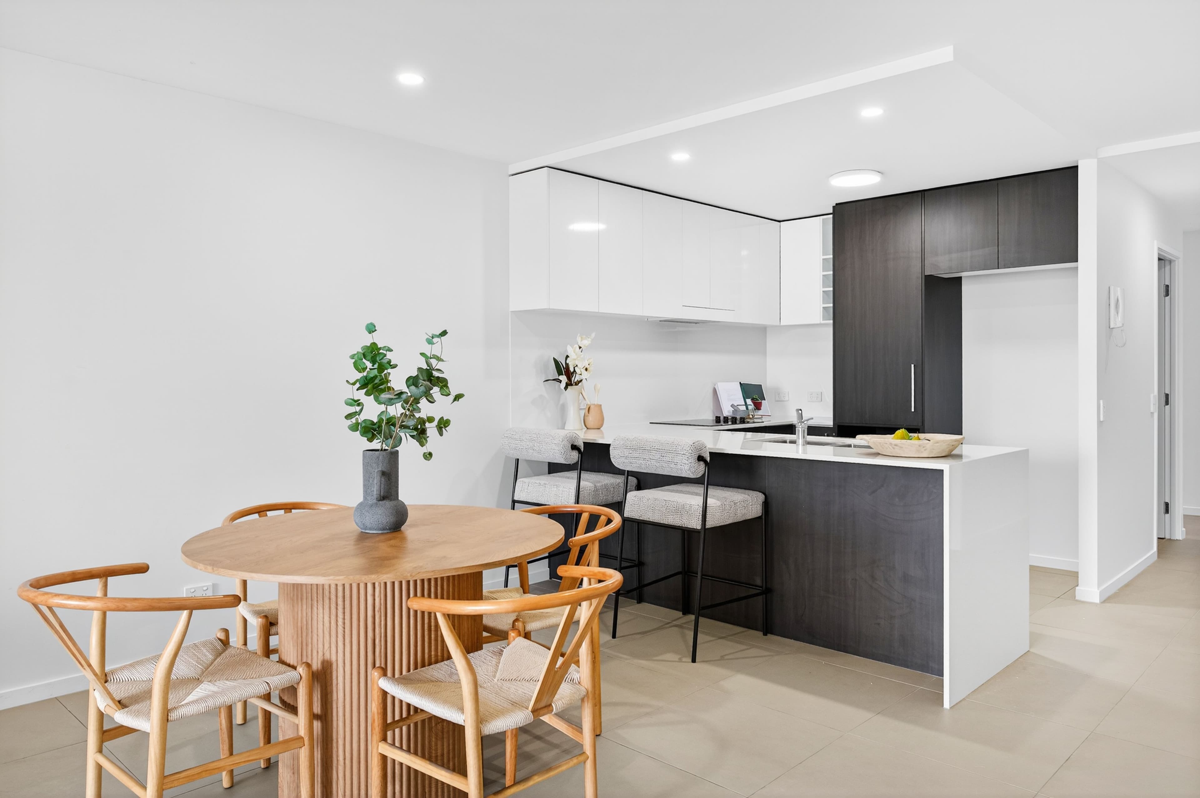 26 Spendelove Avenue , Southport QLD 4215, Southport - Thumbnail 5