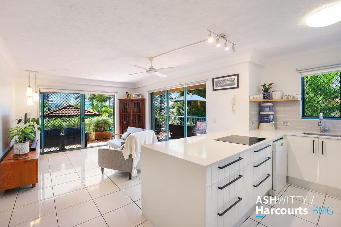 9/27-29 Dutton Street, COOLANGATTA, QLD 4225, Coolangatta - Thumbnail 2