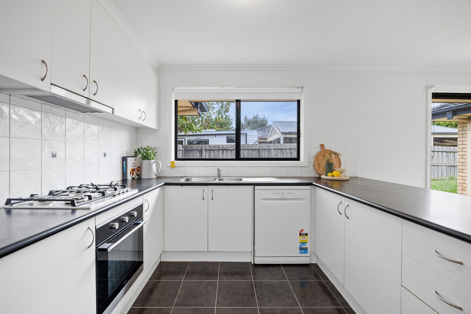 31 Lisburn Way, Berwick - Thumbnail 4
