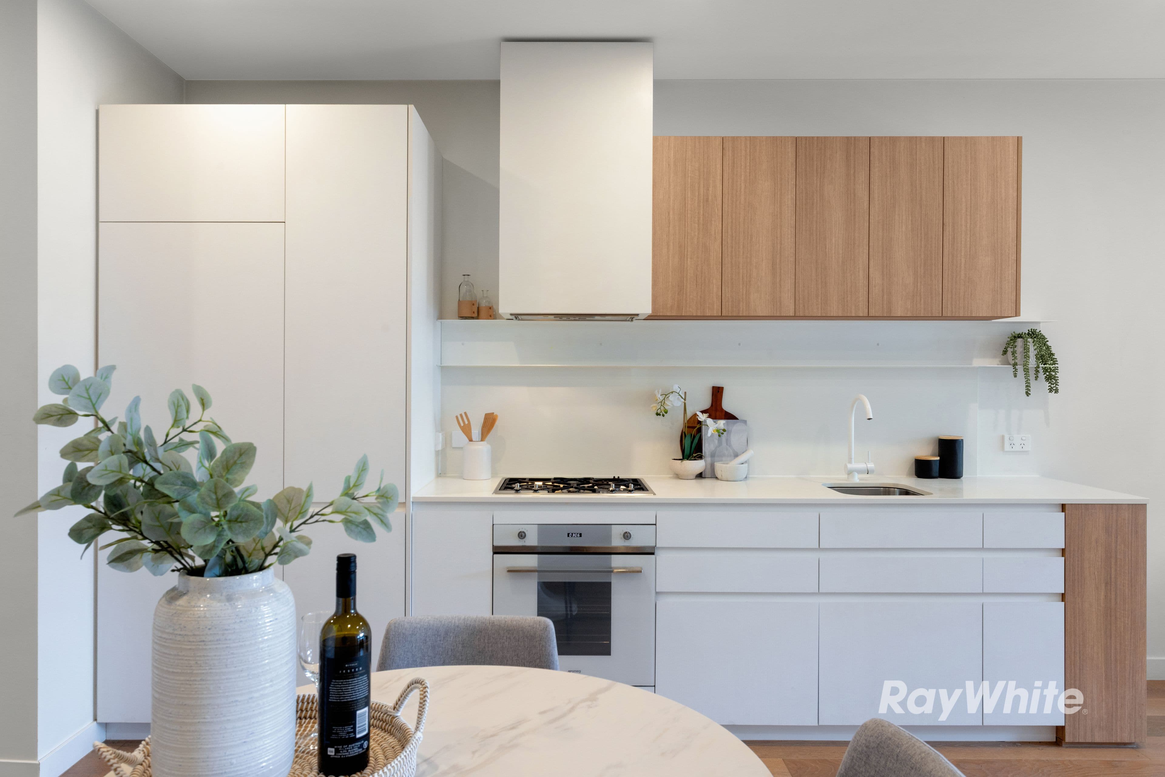 14 Maroona Road , Carnegie VIC 3163, Carnegie - Thumbnail 2