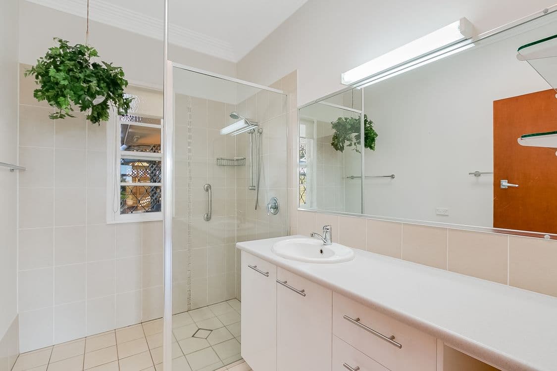 21 Stapylton Street, COOLANGATTA, QLD 4225, Coolangatta - Thumbnail 4