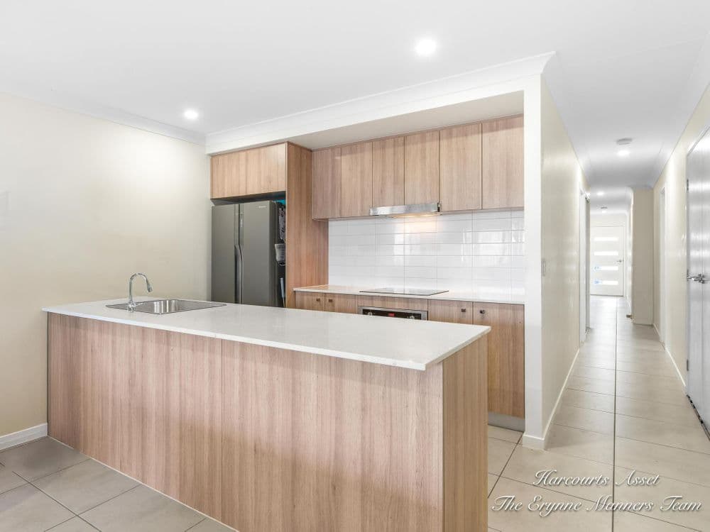 44 Richenda Street, ORMEAU HILLS, QLD 4208, Ormeau Hills - Thumbnail 4