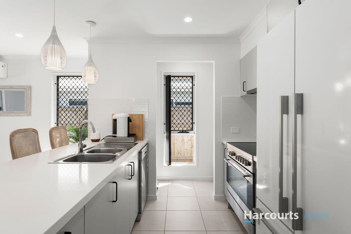 39 Hann Street, SOUTH MACLEAN, QLD 4280, South Maclean - Thumbnail 5
