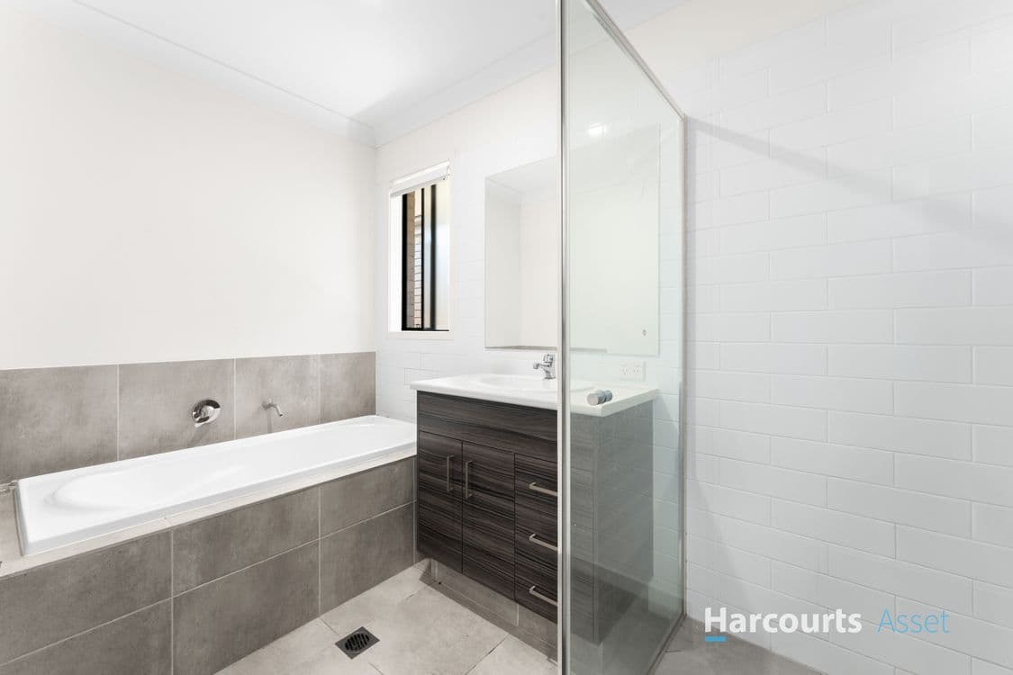 15 Wilson Circuit, FLAGSTONE, QLD 4280, Flagstone - Thumbnail 8