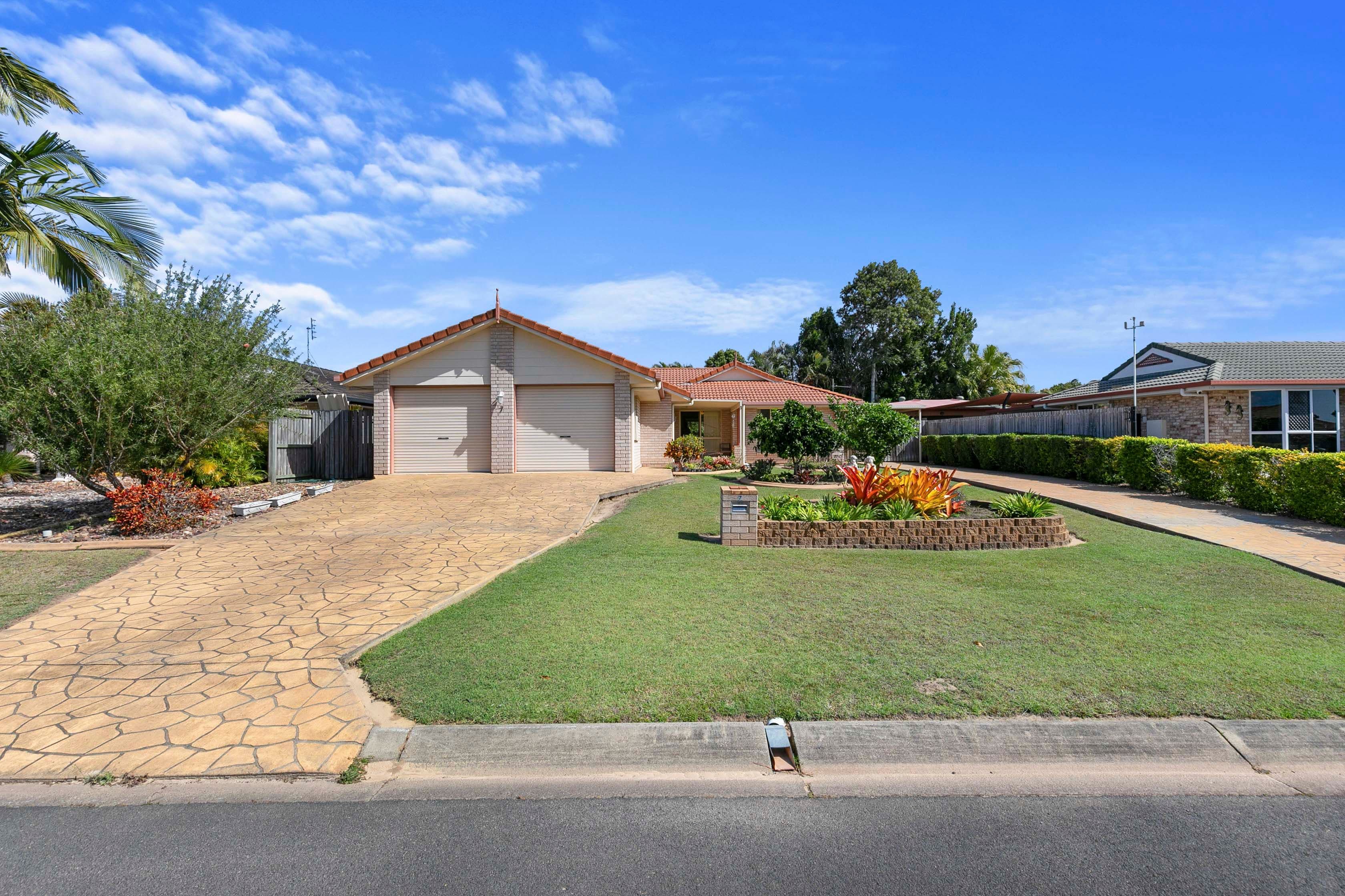 7 Alana Court , Torquay QLD 4655, Torquay - Image 1