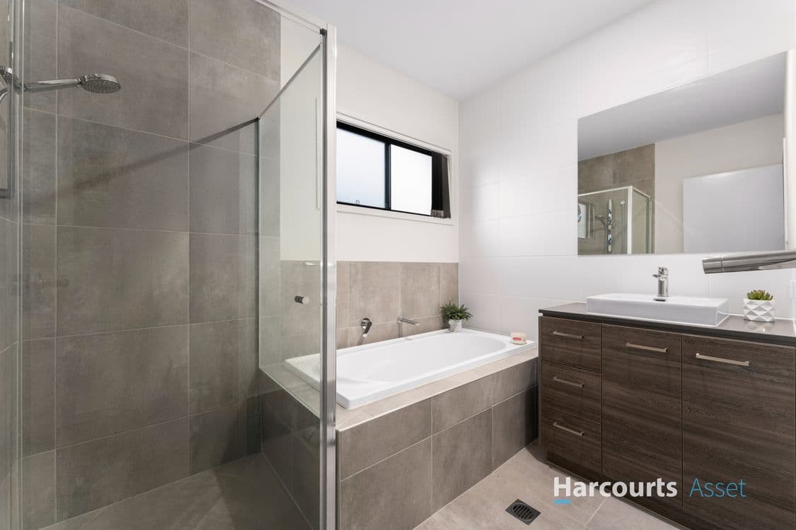 11 Bradbury Street, GREENBANK, QLD 4124, Greenbank - Thumbnail 5