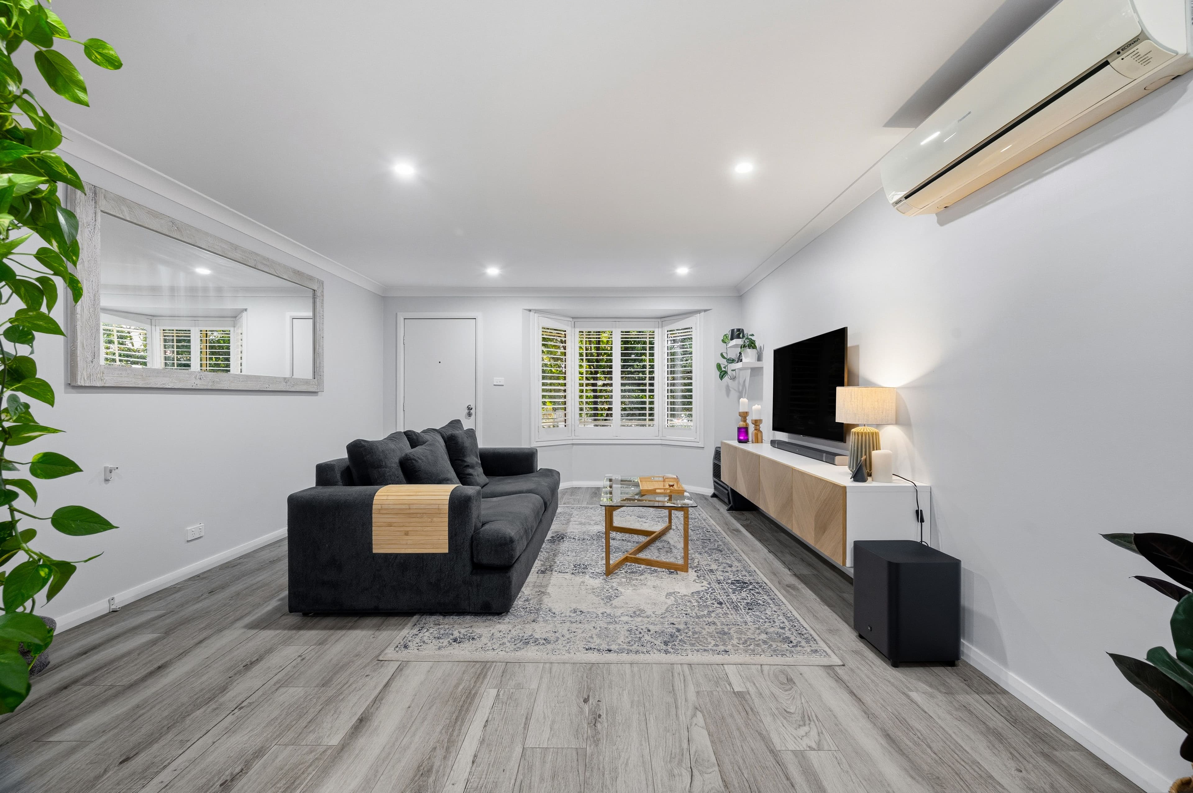 6 Wickfield Circuit , Ambarvale NSW 2560, Ambarvale - Thumbnail 2