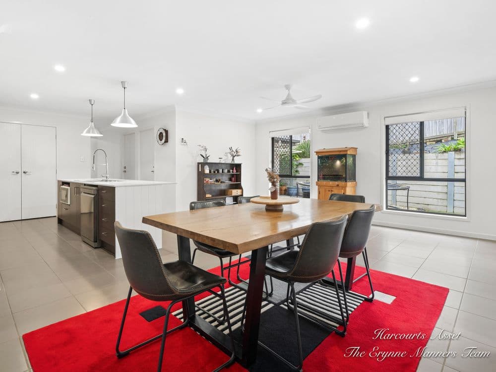 72 Sir Charles Holm Drive, ORMEAU HILLS, QLD 4208, Ormeau Hills - Thumbnail 7