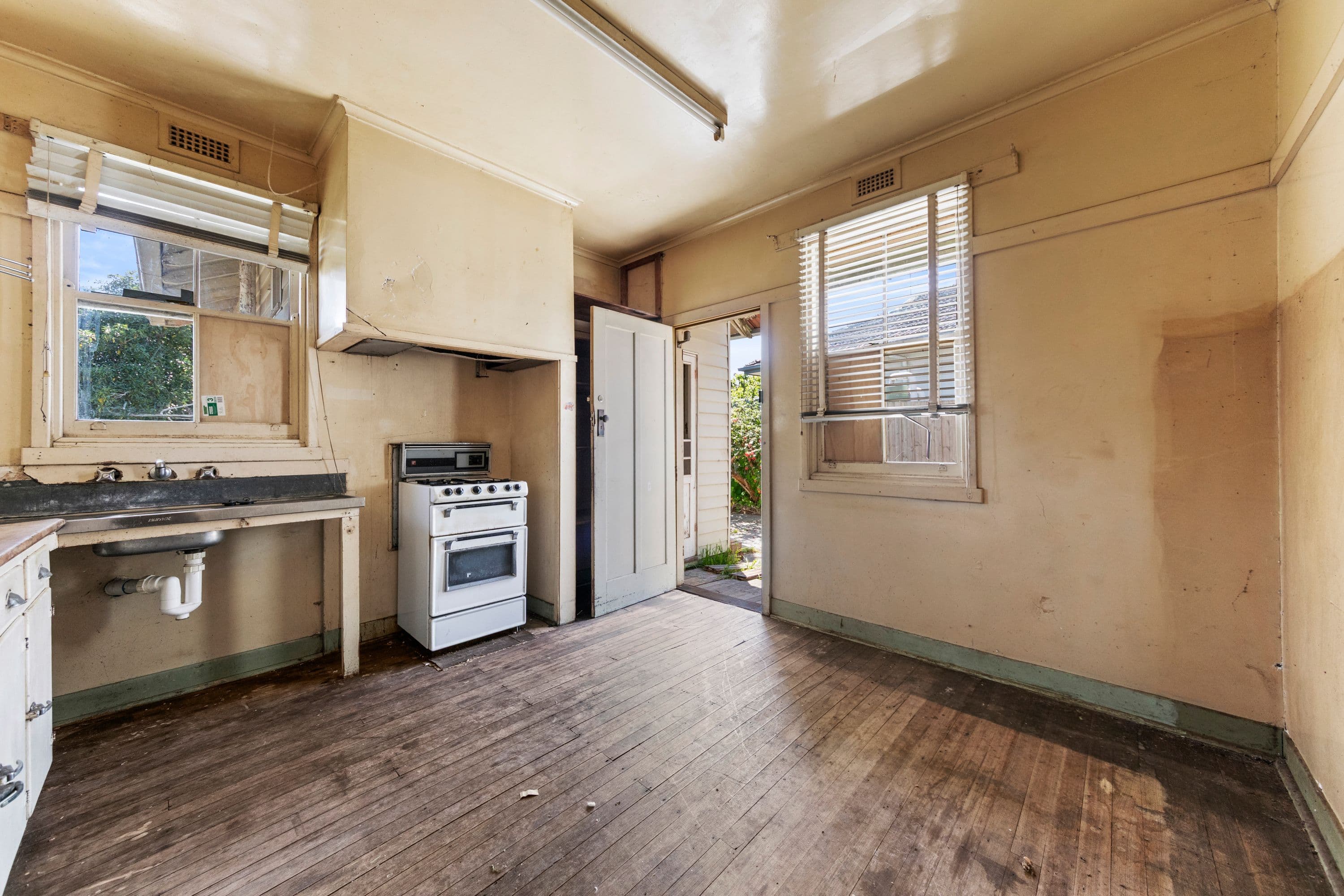 21 Mehegan Avenue , Coburg North VIC 3058, Coburg North - Thumbnail 5