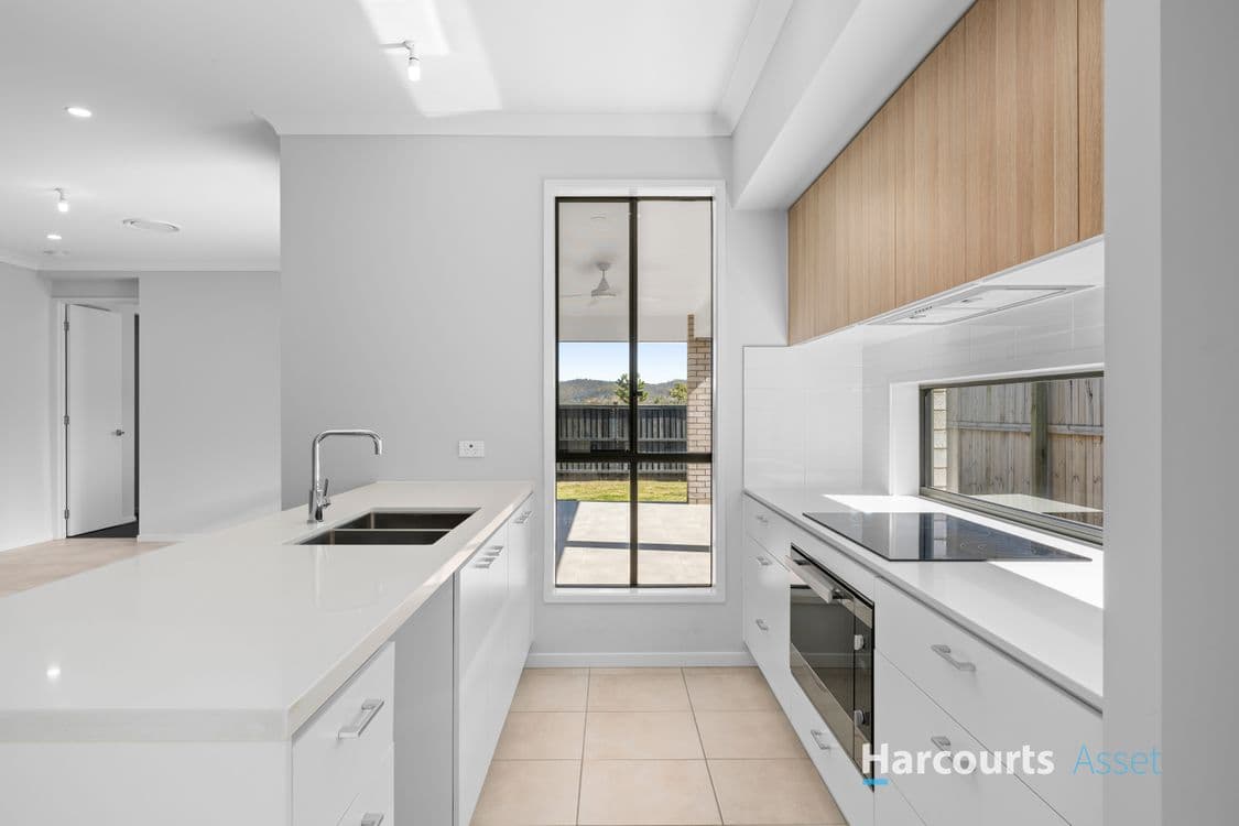 26 Capricorn Street, FLAGSTONE, QLD 4280, Flagstone - Thumbnail 4