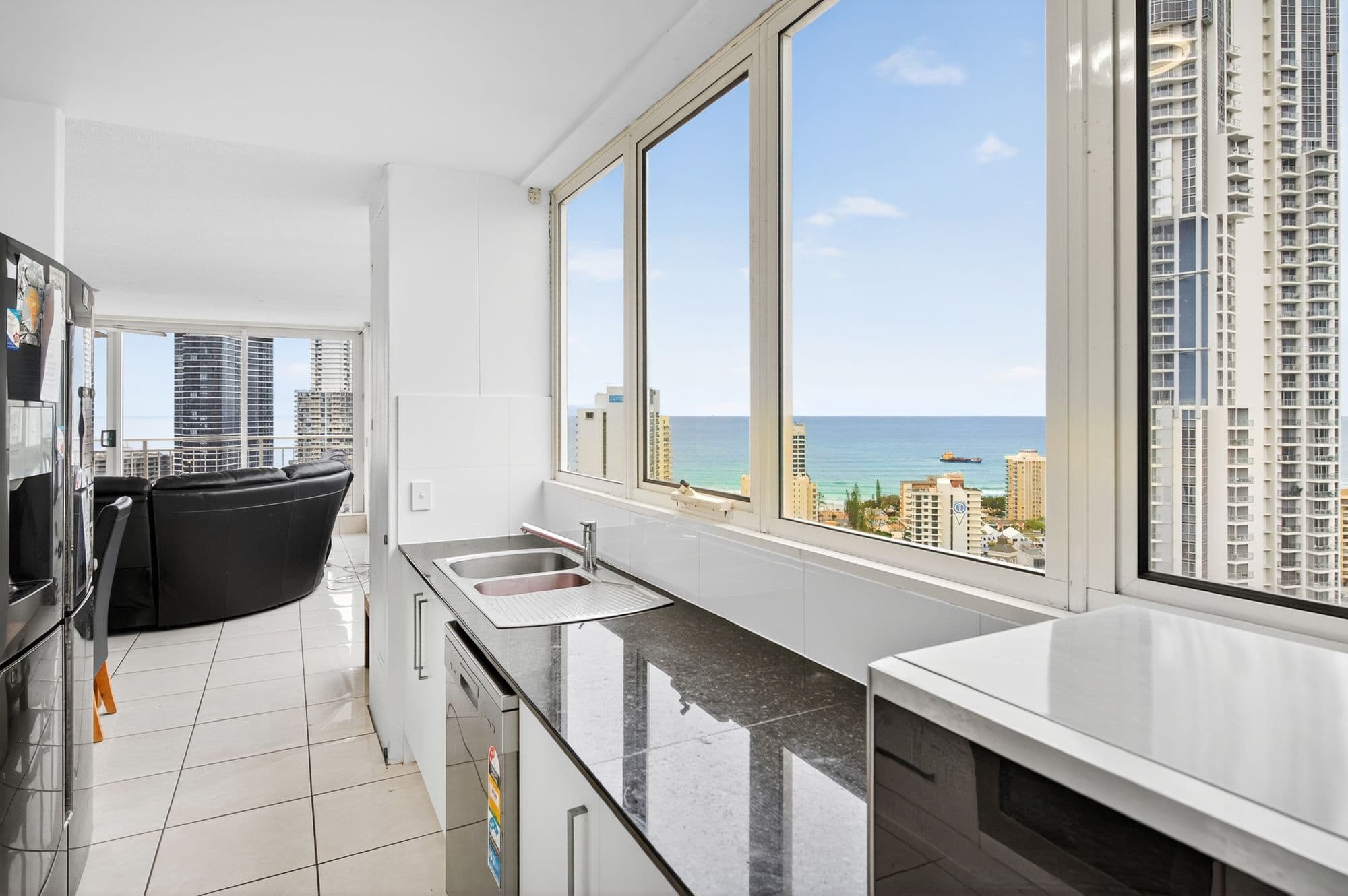 2 Riverview Parade , Surfers Paradise QLD 4217, Surfers Paradise - Thumbnail 8