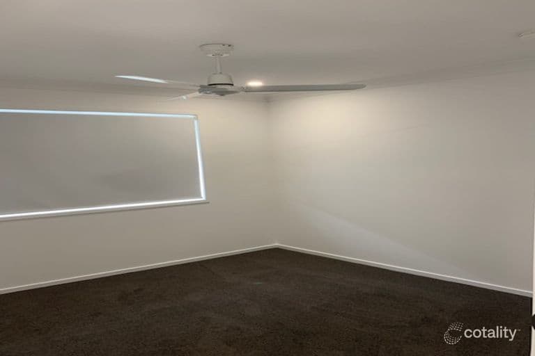 41 Mackellar Way, WALLOON, QLD 4306, Walloon - Thumbnail 4