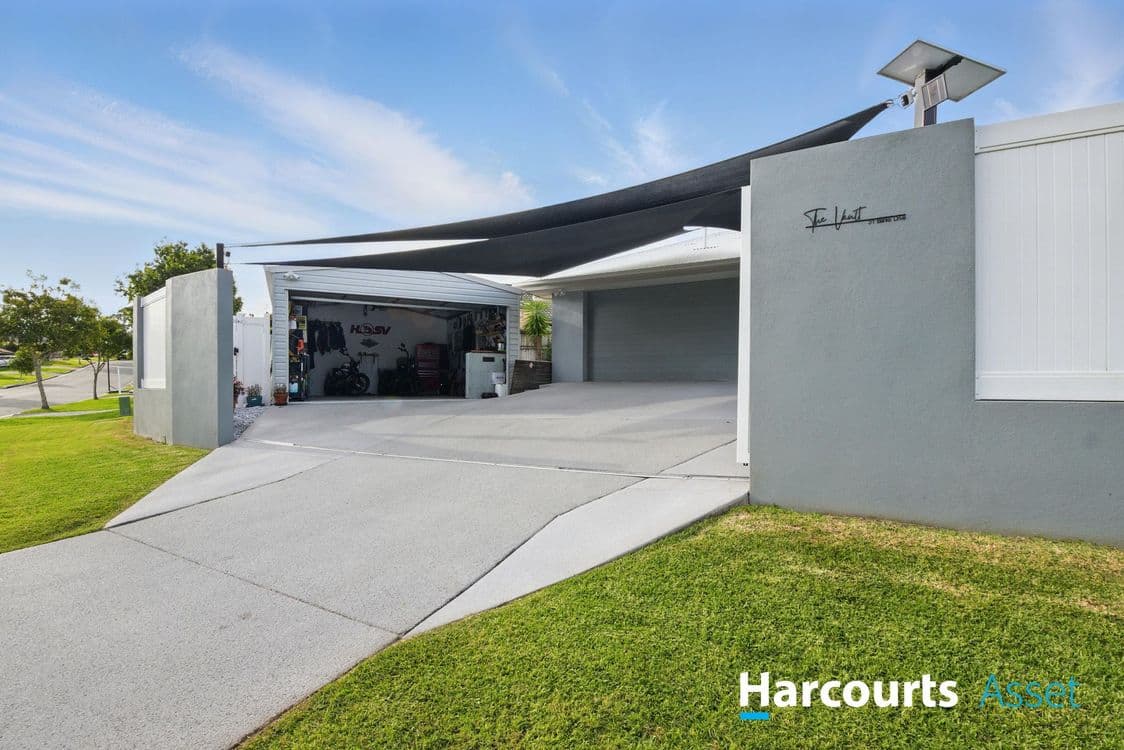 31 Banks Drive, ORMEAU, QLD 4208, Ormeau - Thumbnail 2