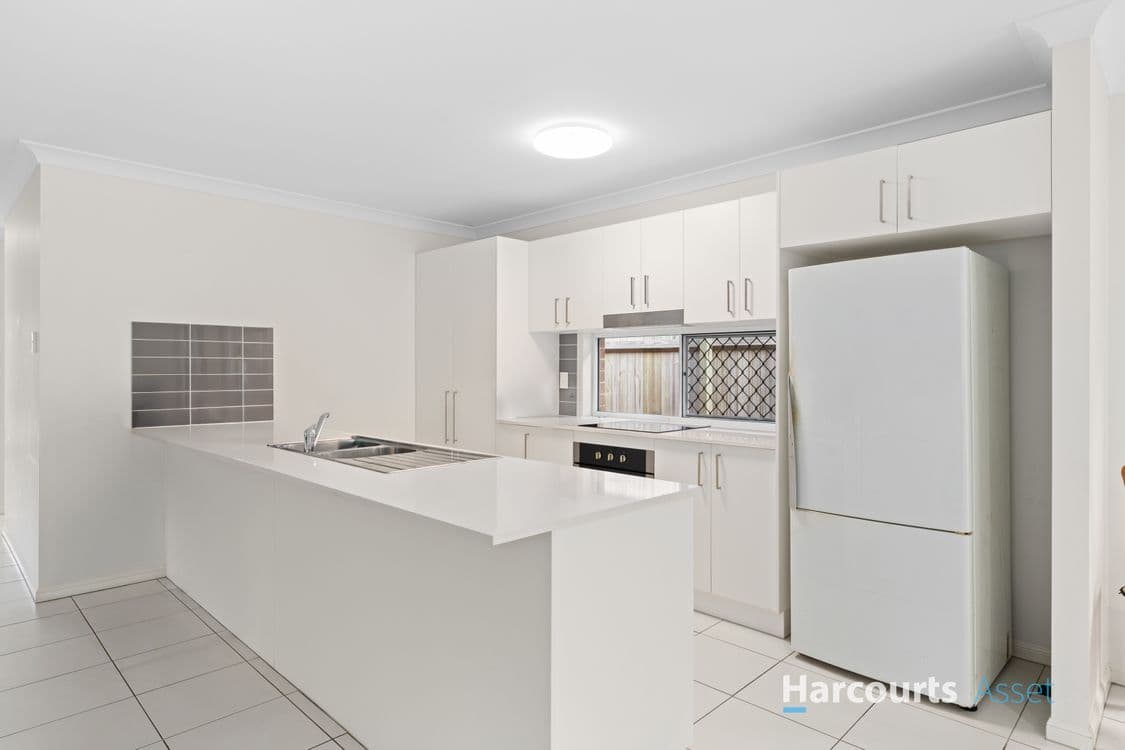 26 Sienna Circuit, YARRABILBA, QLD 4207, Yarrabilba - Thumbnail 3