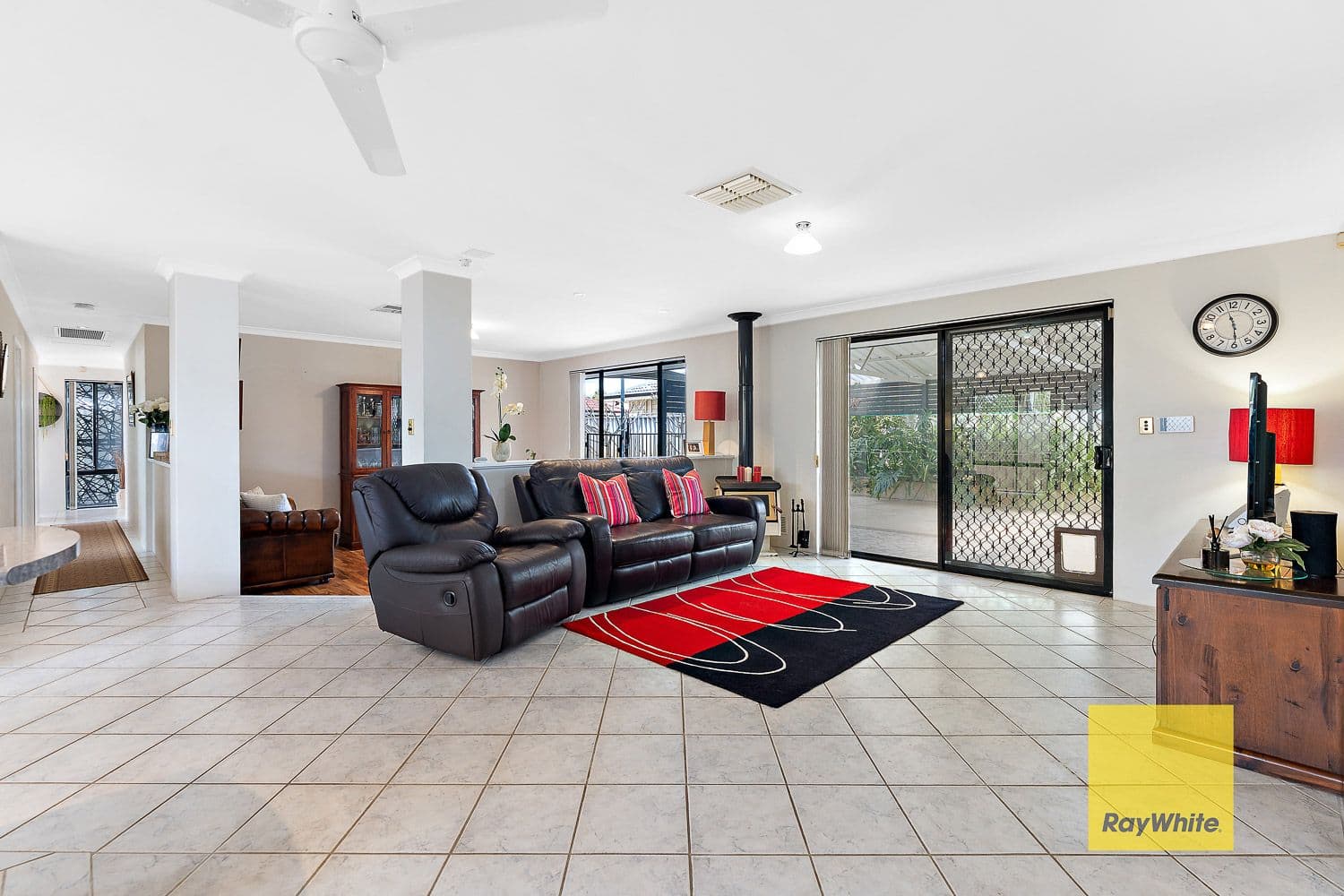 2 Spruce Place , Thornlie WA 6108, Thornlie - Thumbnail 5