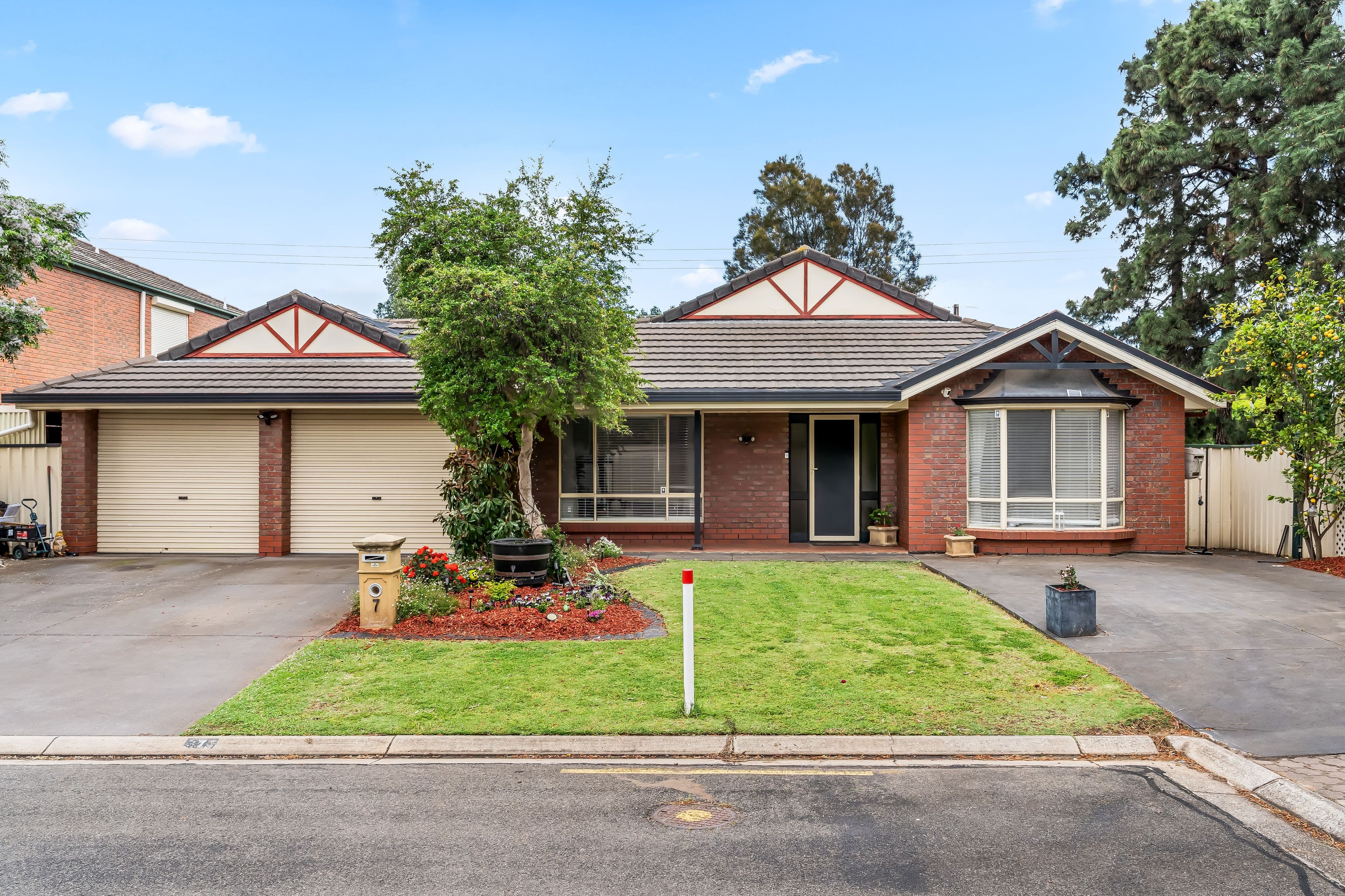 7 Minorca Court , Parafield Gardens SA 5107, Parafield Gardens - Image 1