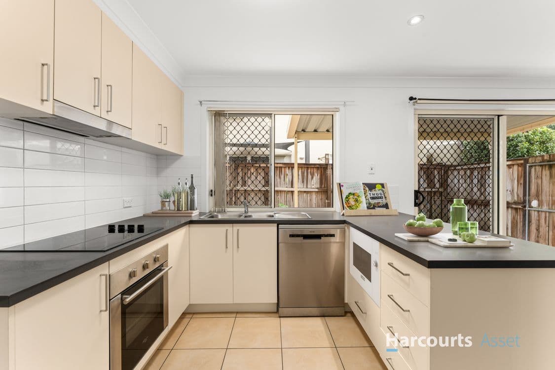 4/58-60 River Hills Road, EAGLEBY, QLD 4207, Eagleby - Thumbnail 3