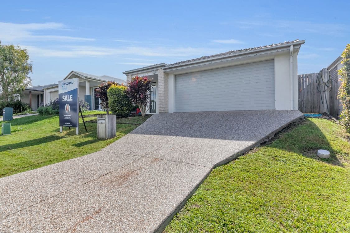 54 Isla Street, PARK RIDGE, QLD 4125, Park Ridge - Thumbnail 3