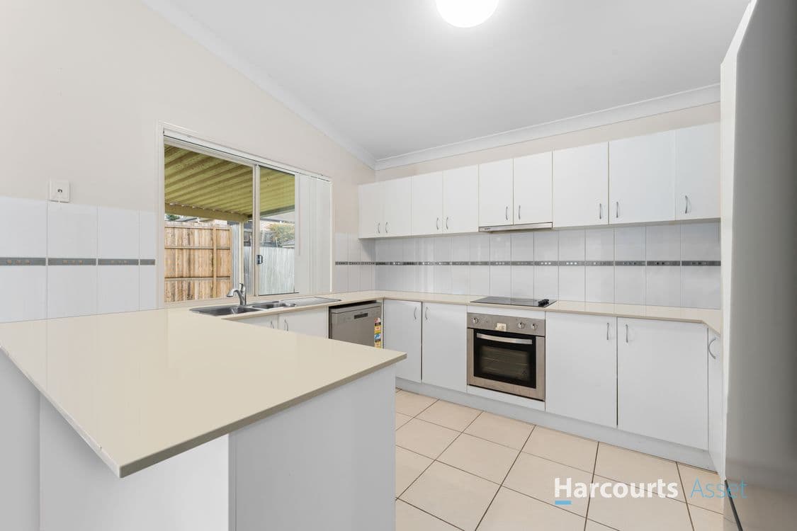 5 O'Kelly Court, COLLINGWOOD PARK, QLD 4301, Collingwood Park - Thumbnail 3