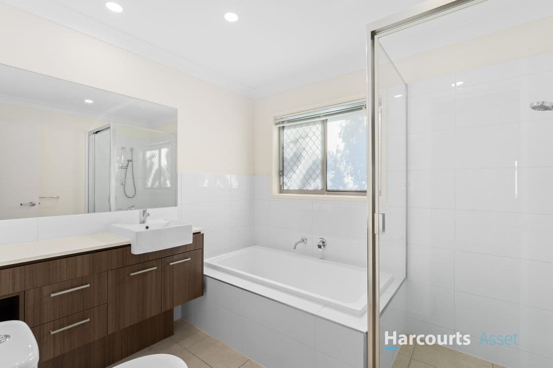 17/36 Bleasby Road, EIGHT MILE PLAINS, QLD 4113, Eight Mile Plains - Thumbnail 2