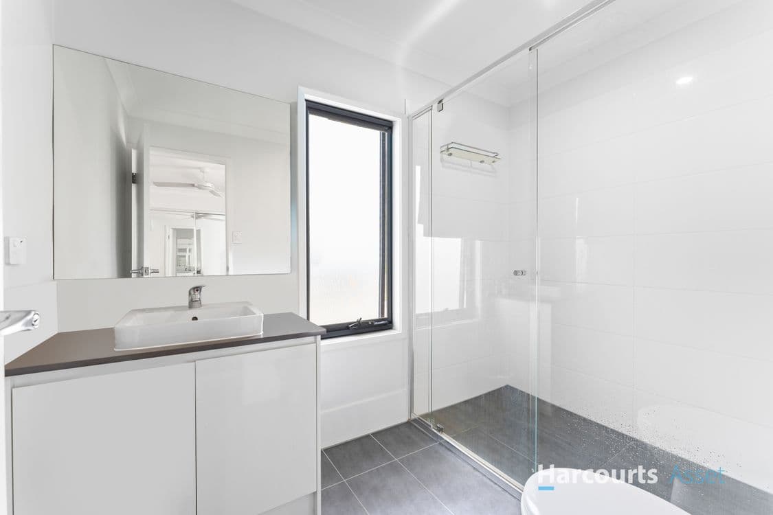 33 Homevale Drive, SOUTH RIPLEY, QLD 4306, South Ripley - Thumbnail 5
