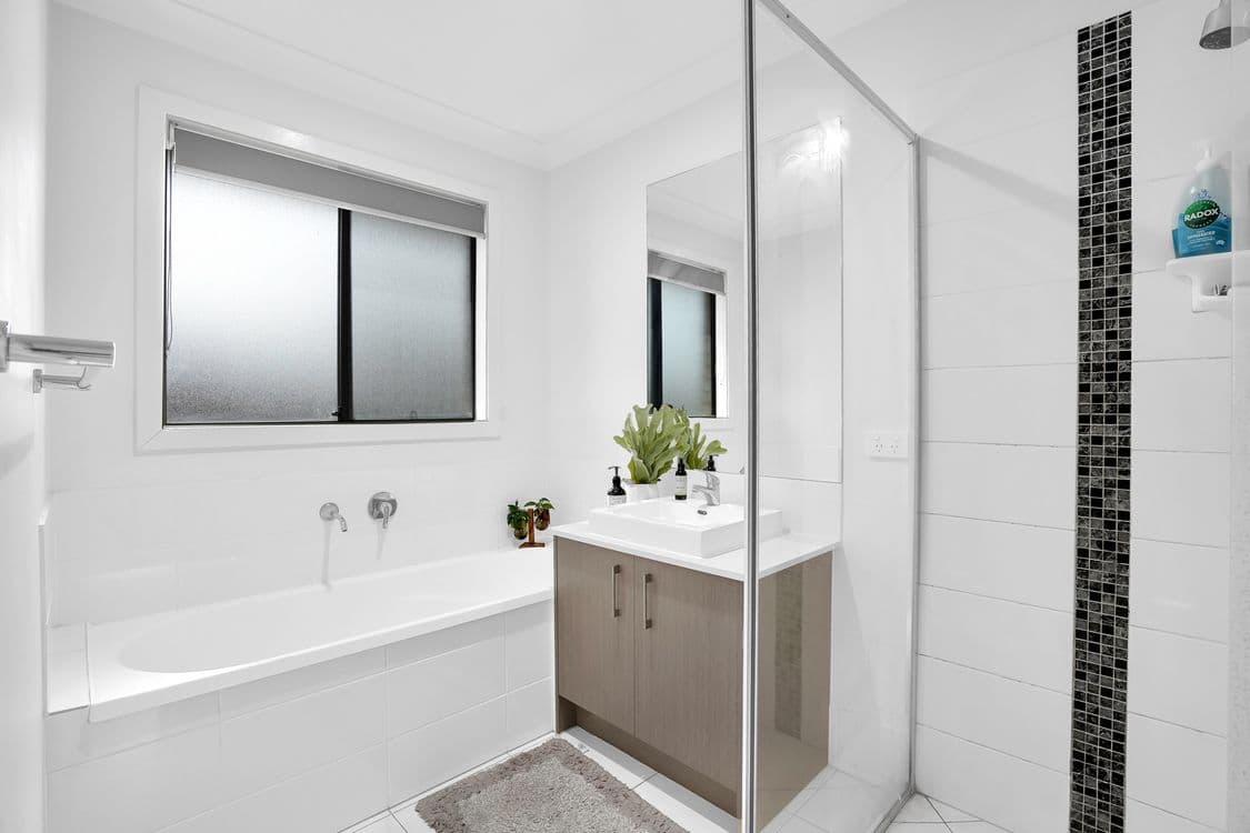 14 Lowthers Street, YARRABILBA, QLD 4207, Yarrabilba - Thumbnail 7