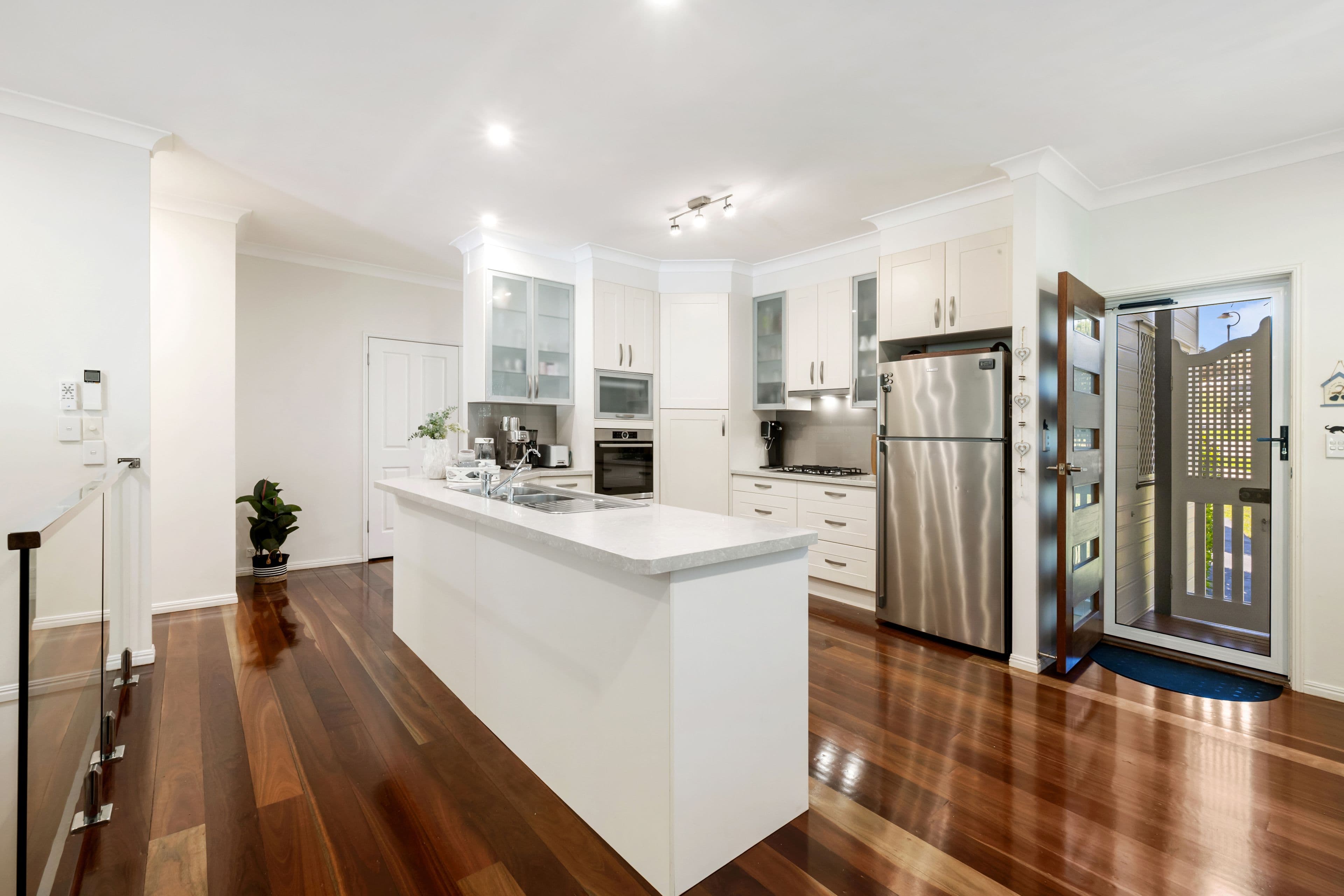 5 Loftus Place, Arana Hills - Thumbnail 3
