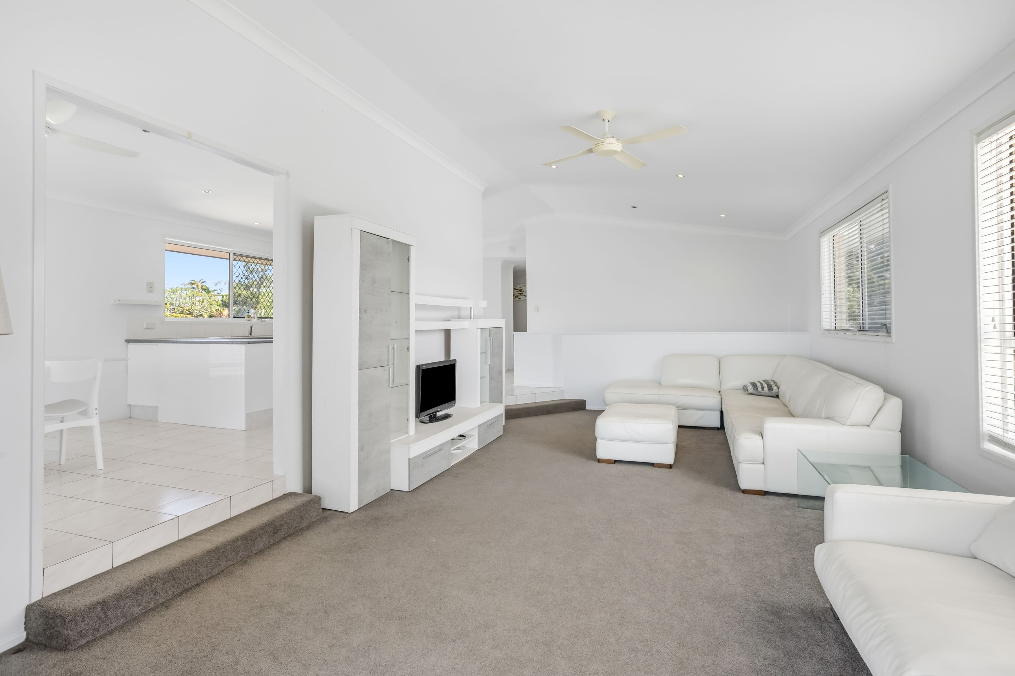 7 Langer Place , Arundel QLD 4214, Arundel - Thumbnail 4