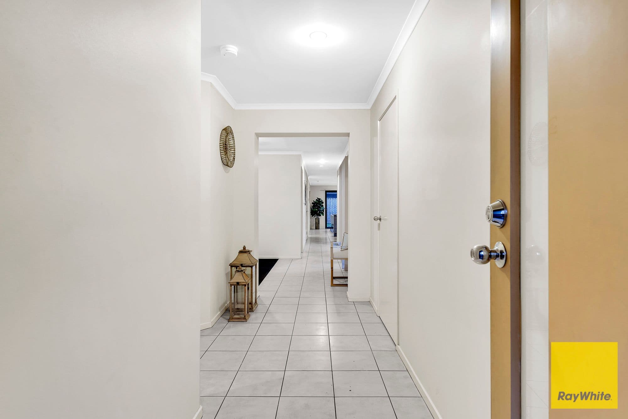 70 Edgevale Way , Tarneit VIC 3029, Tarneit - Thumbnail 2