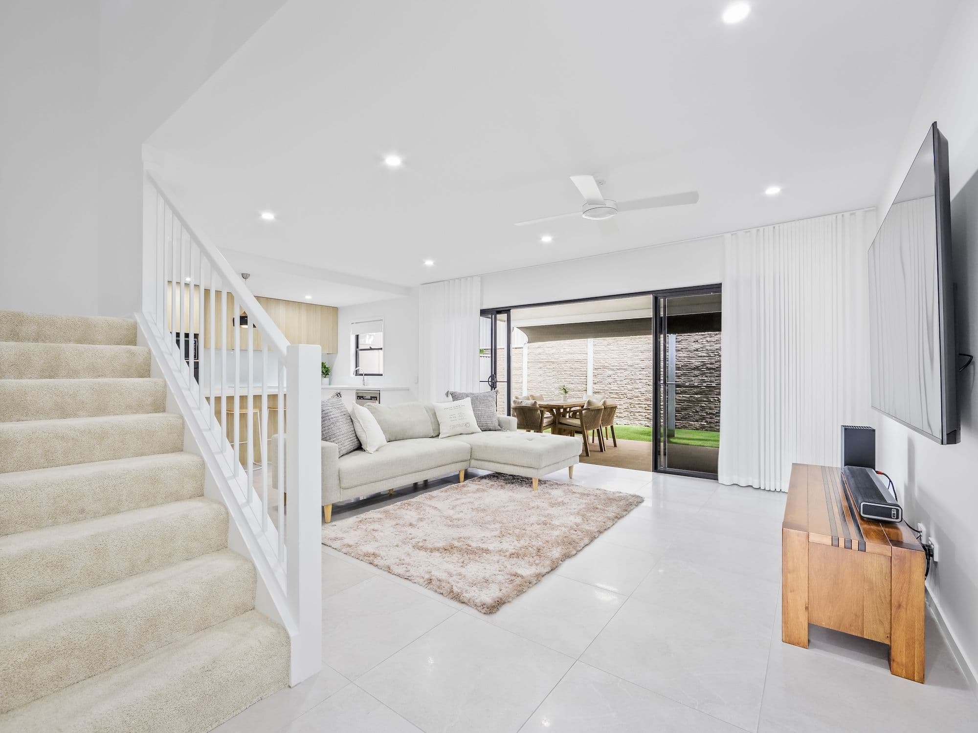 19 Sunrise Court , Merrimac QLD 4226, Merrimac - Thumbnail 2