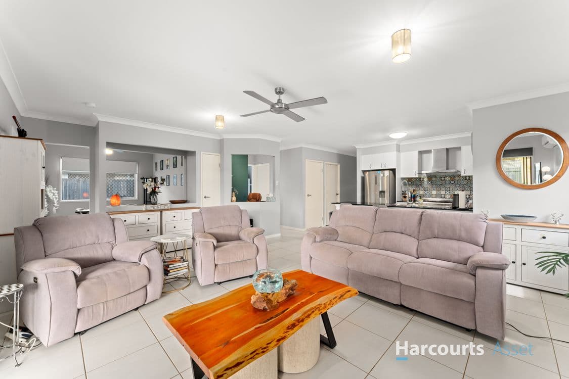 20 Stoneleigh Reserve Boulevard, LOGAN RESERVE, QLD 4133, Logan Reserve - Thumbnail 4