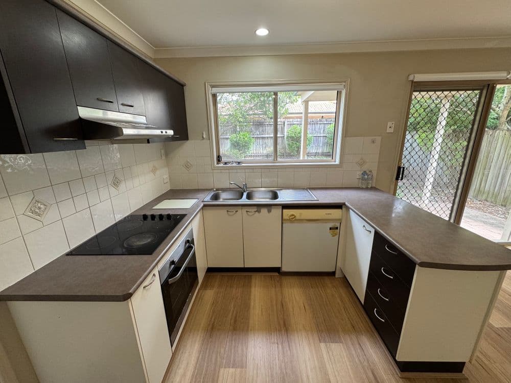 52/25 Buckingham Place, EIGHT MILE PLAINS, QLD 4113, Eight Mile Plains - Thumbnail 4