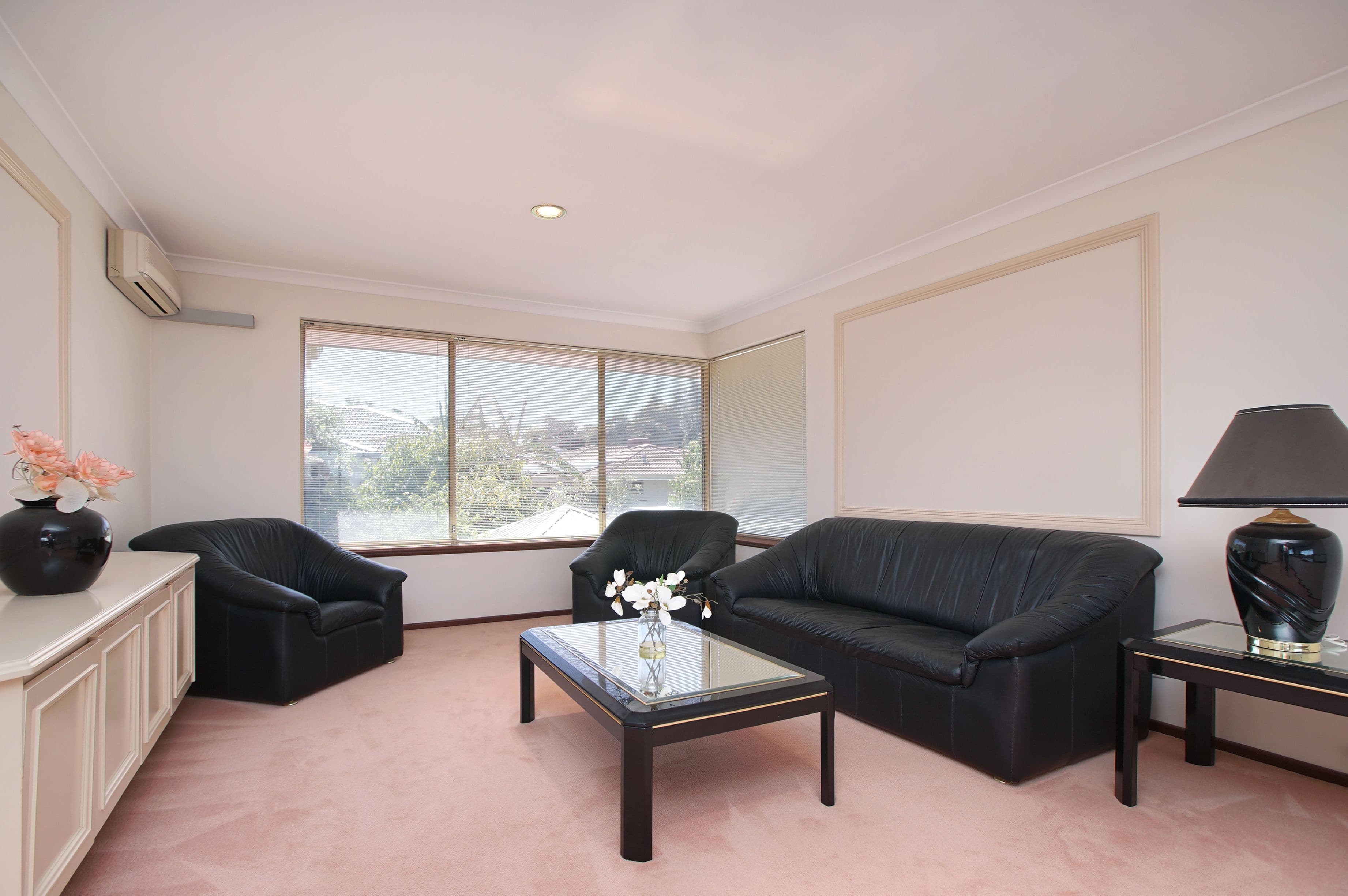 9 Jackson Avenue, Winthrop - Thumbnail 4