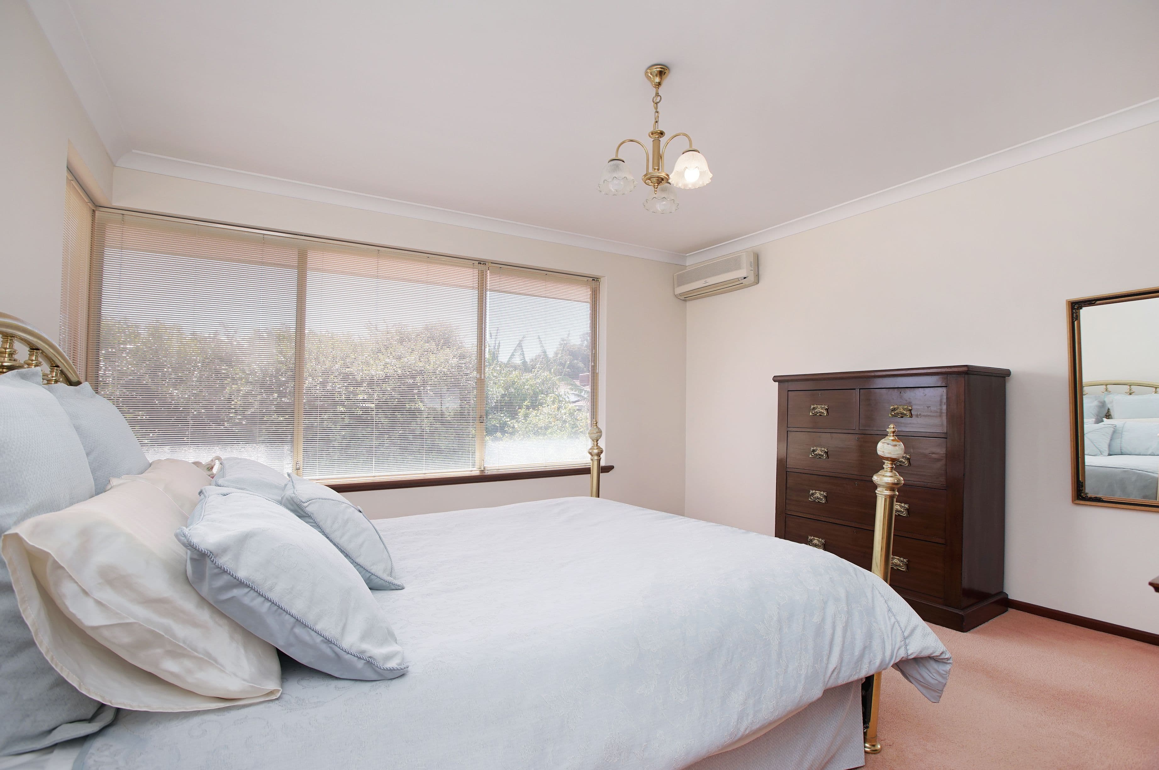 9 Jackson Avenue, Winthrop - Thumbnail 7