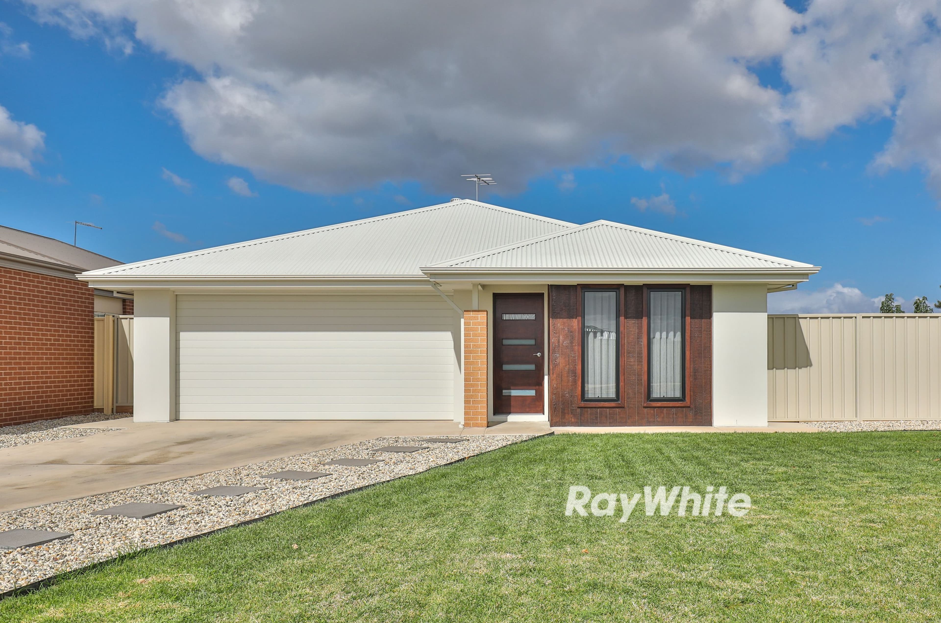 10 Shiraz Court , Mildura VIC 3500, Mildura - Image 1