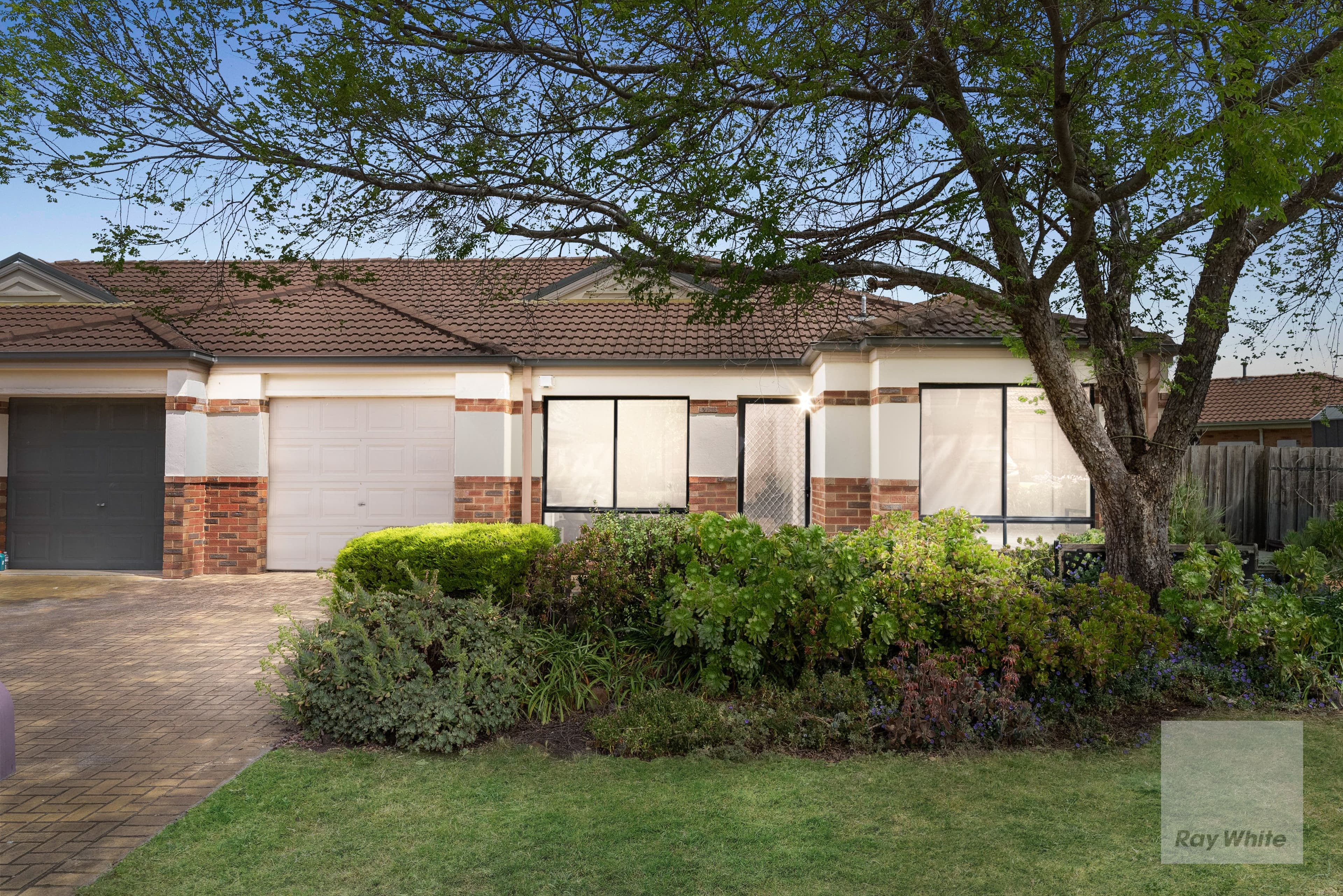 10 Mathisen Terrace , Hillside VIC 3037, Hillside - Image 1