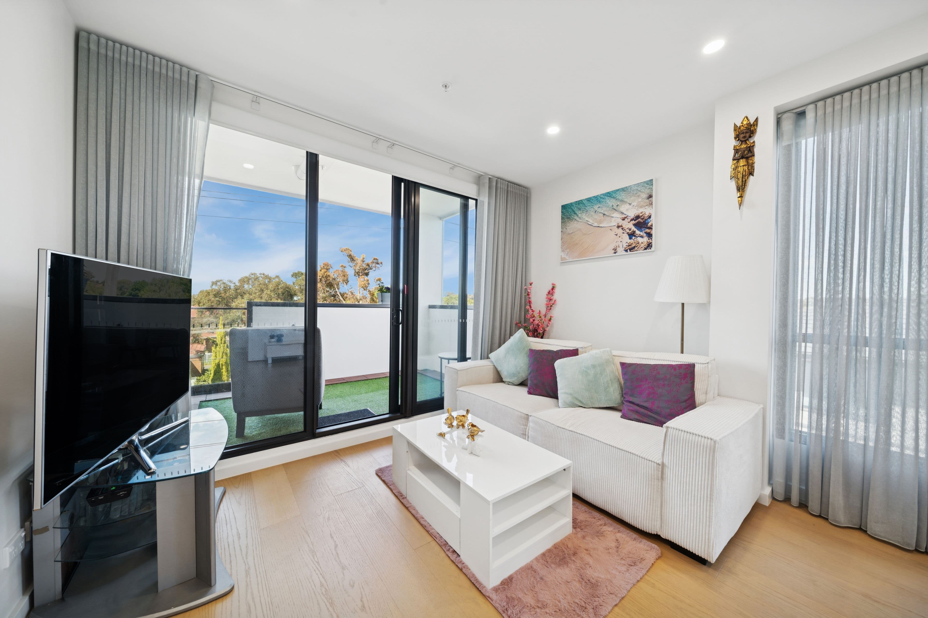 76 Tyler Street , Reservoir VIC 3073, Reservoir - Thumbnail 2
