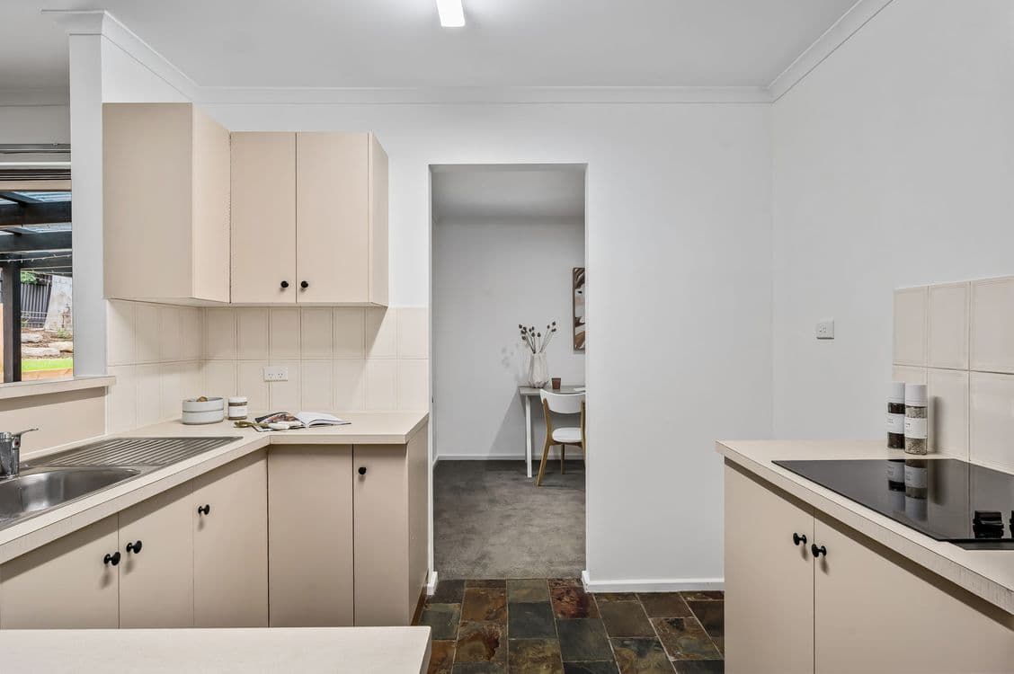 54B Manning Road, ABERFOYLE PARK, SA 5159, Aberfoyle Park - Thumbnail 5