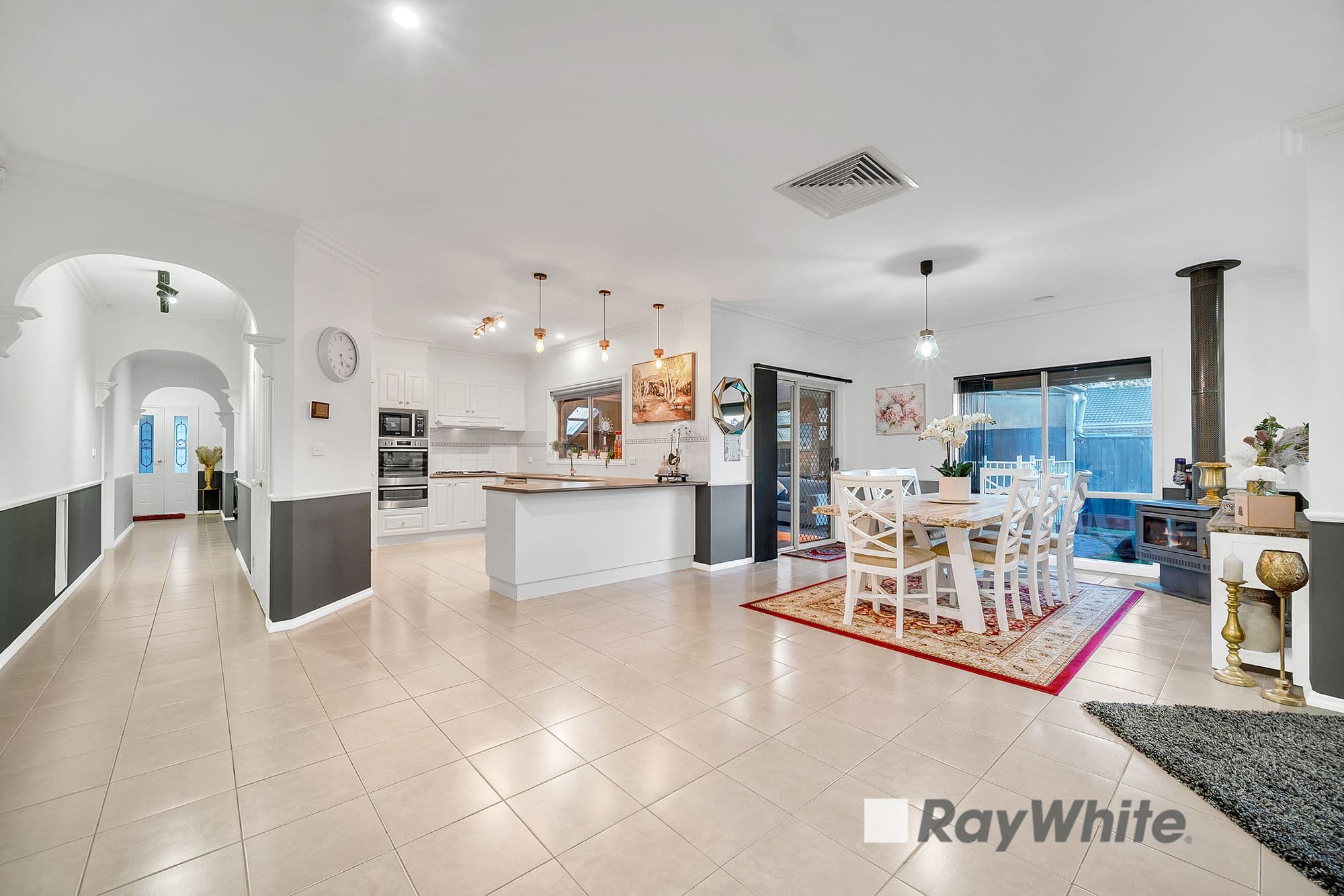 10 Galway Place , Cranbourne VIC 3977, Cranbourne - Thumbnail 5