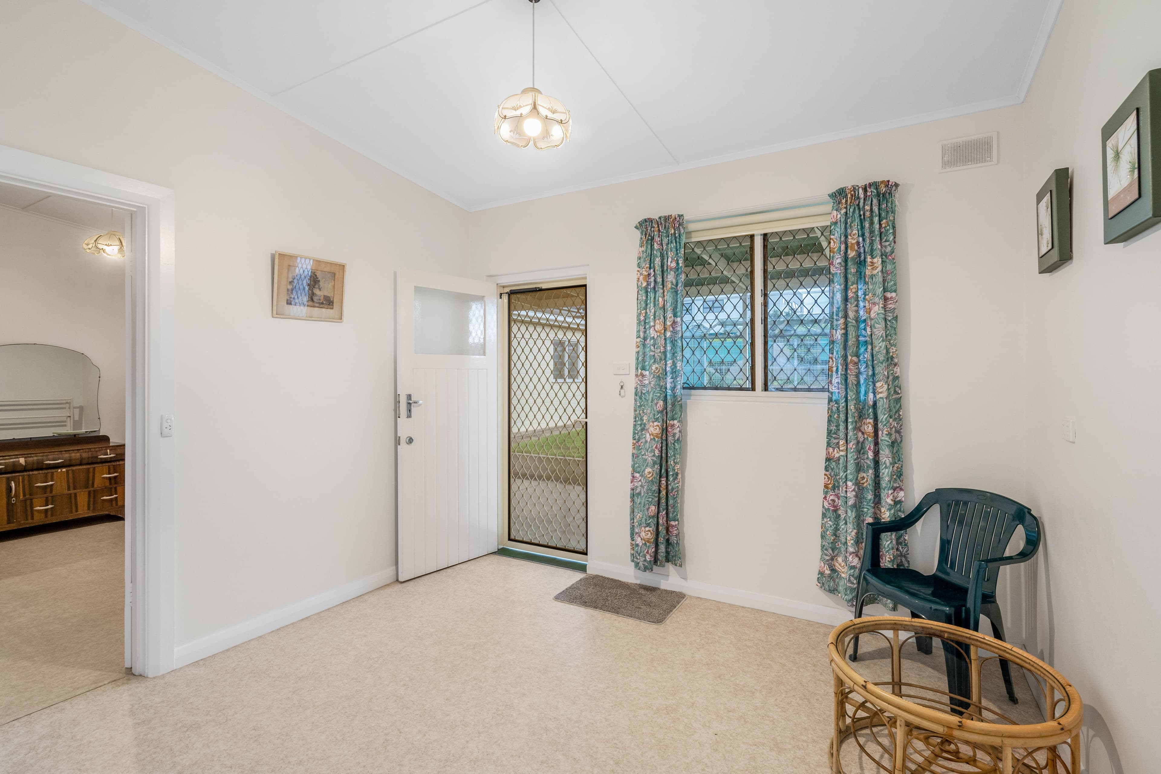 15 Leron Avenue , Enfield SA 5085, Enfield - Thumbnail 6