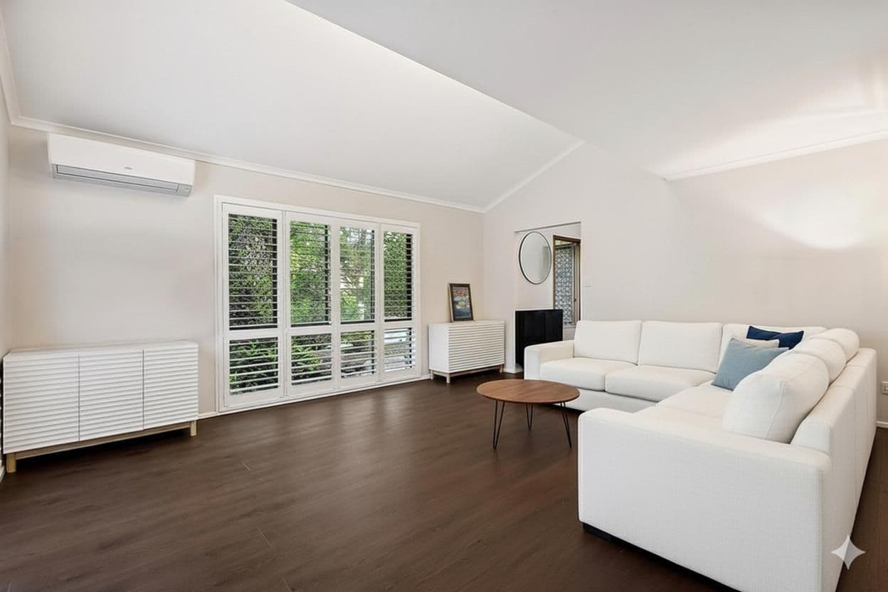 21 Bel Air Court , Ferny Hills QLD 4055, Ferny Hills - Thumbnail 2