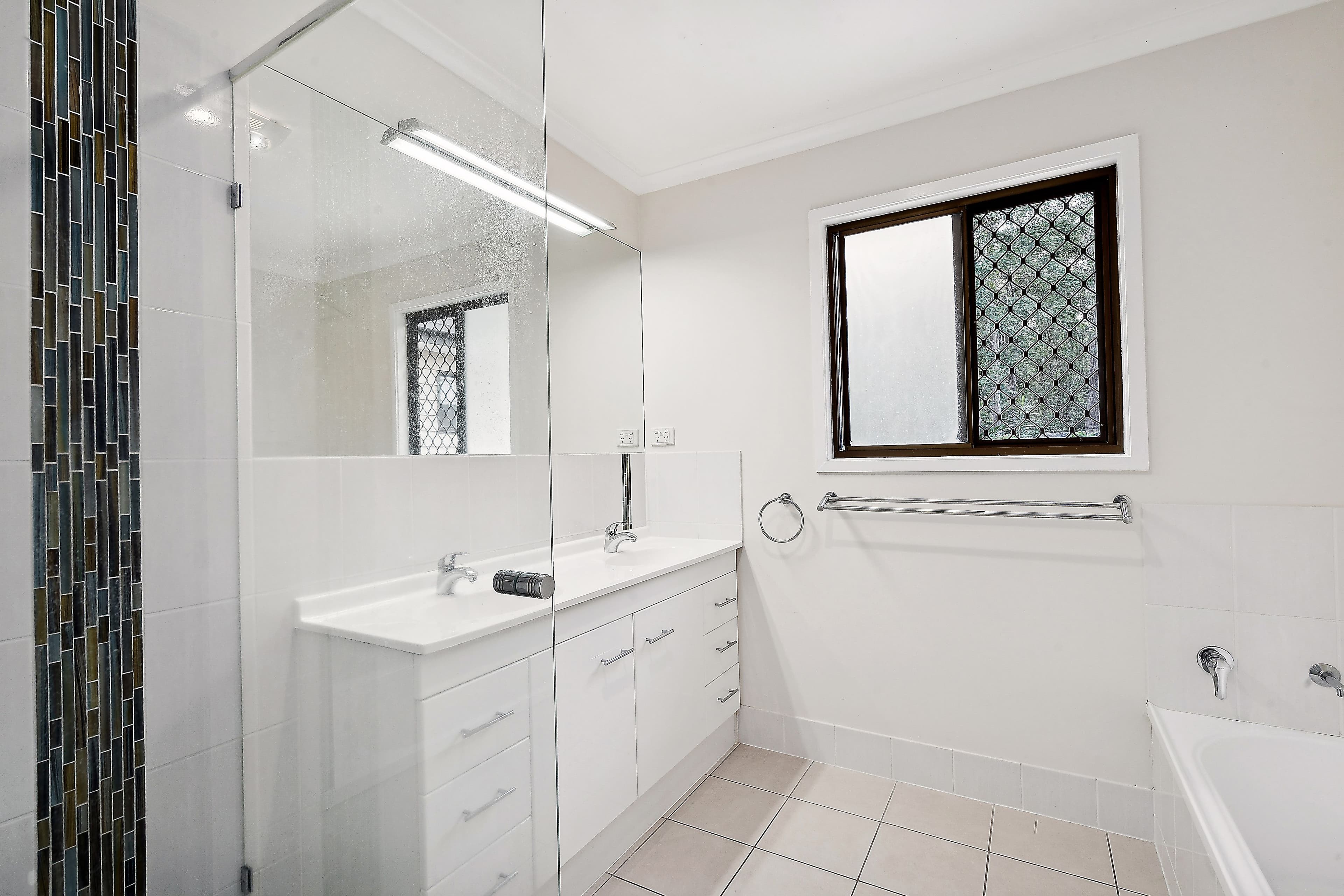 21 Bel Air Court , Ferny Hills QLD 4055, Ferny Hills - Thumbnail 6