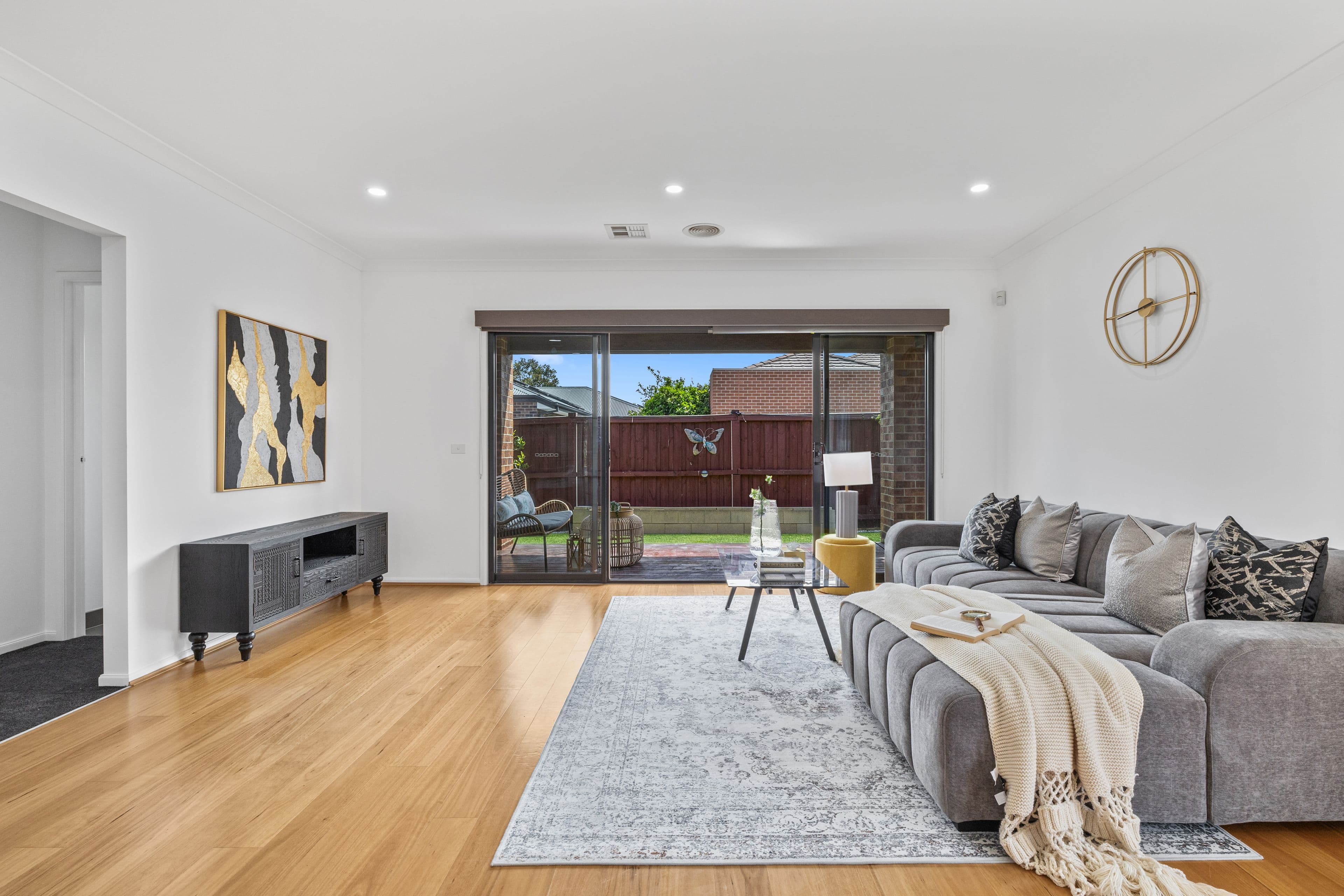 15 Verde Parade , Epping VIC 3076, Epping - Thumbnail 2