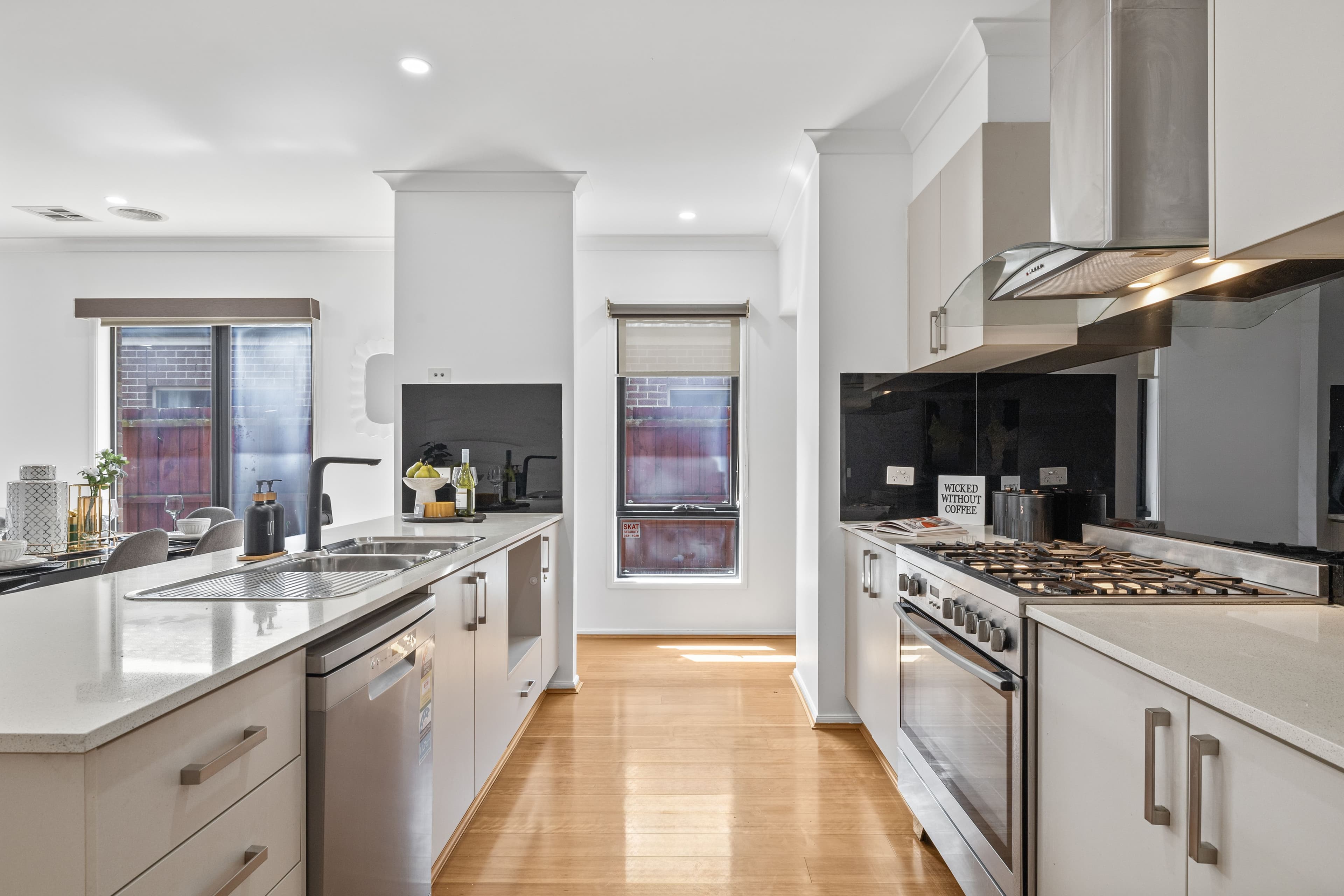 15 Verde Parade , Epping VIC 3076, Epping - Thumbnail 4