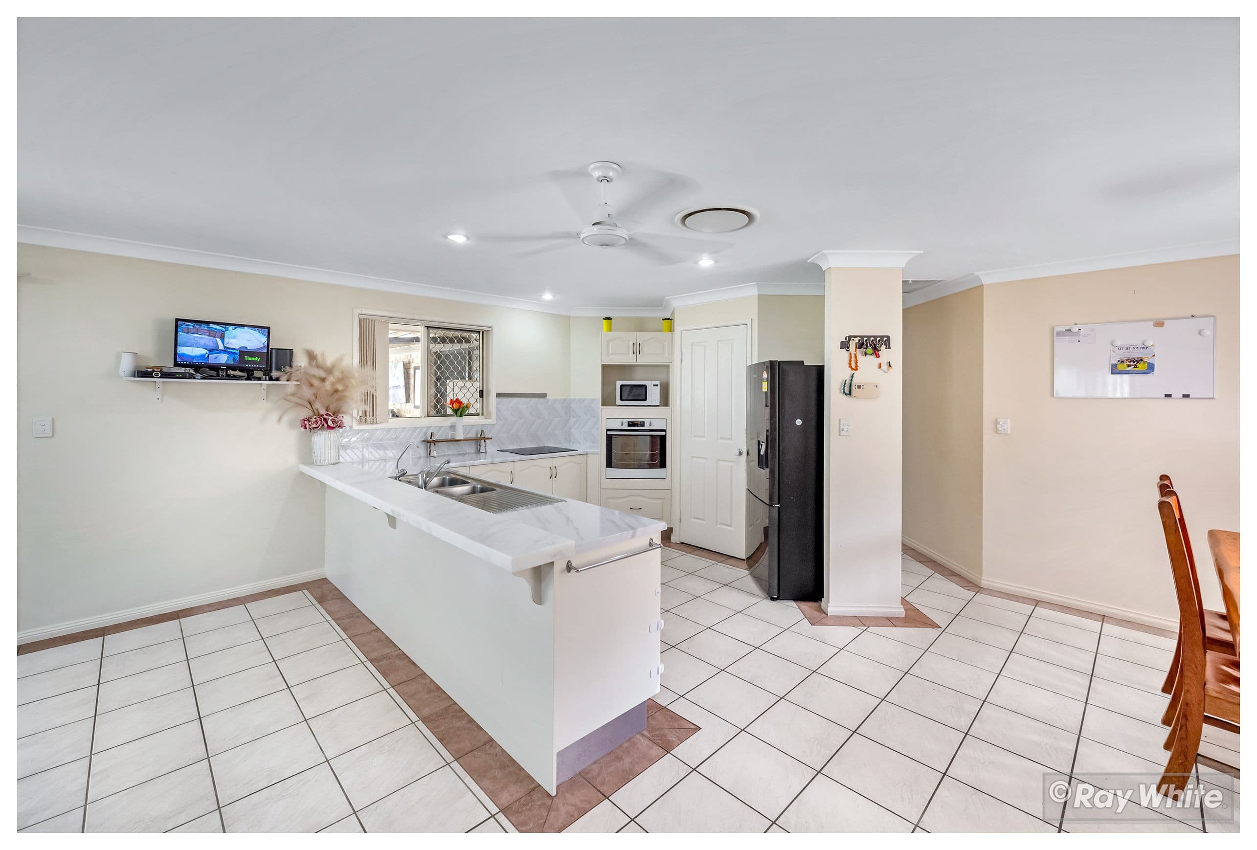 37 Kavanagh Crescent , Koongal QLD 4701, Koongal - Thumbnail 3