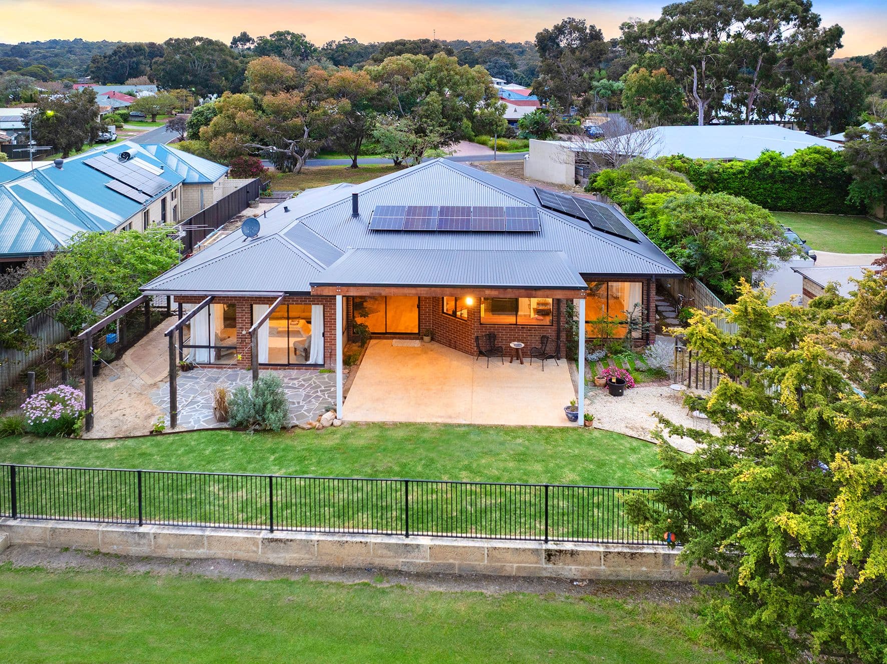 3 Rivendell Court , Dunsborough WA 6281, Dunsborough - Image 1